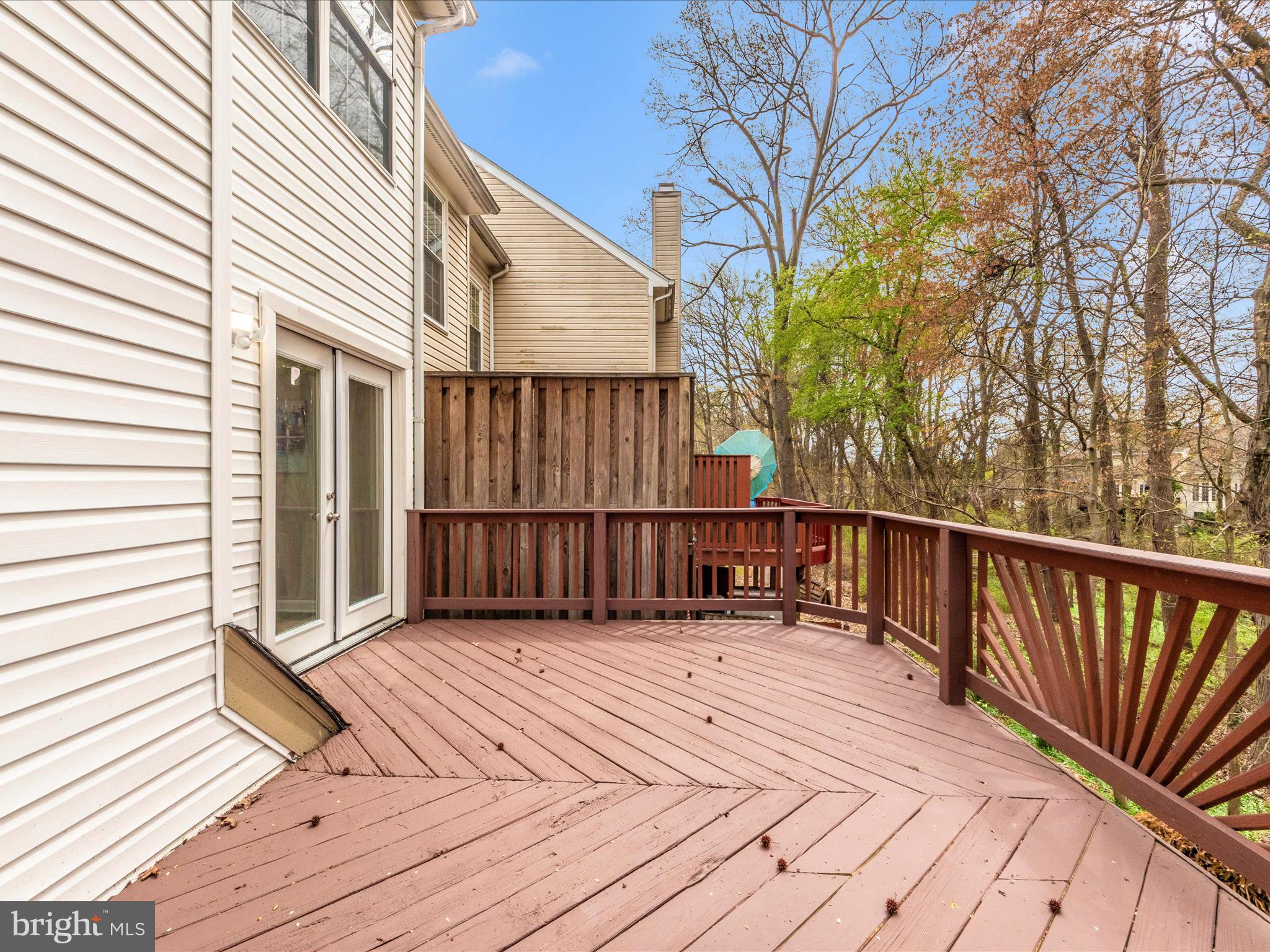 SEVEN OAKS - Residential