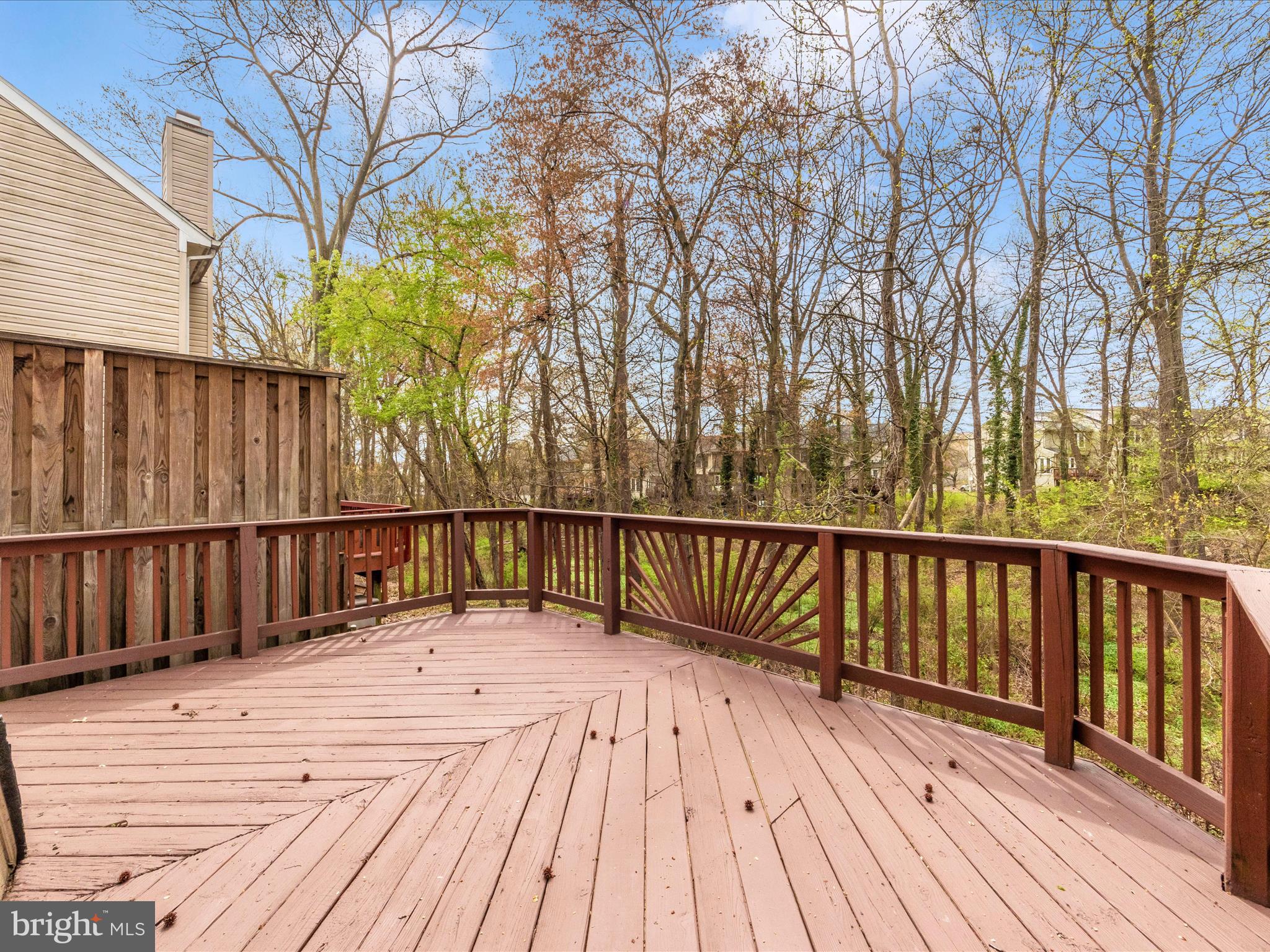 SEVEN OAKS - Residential