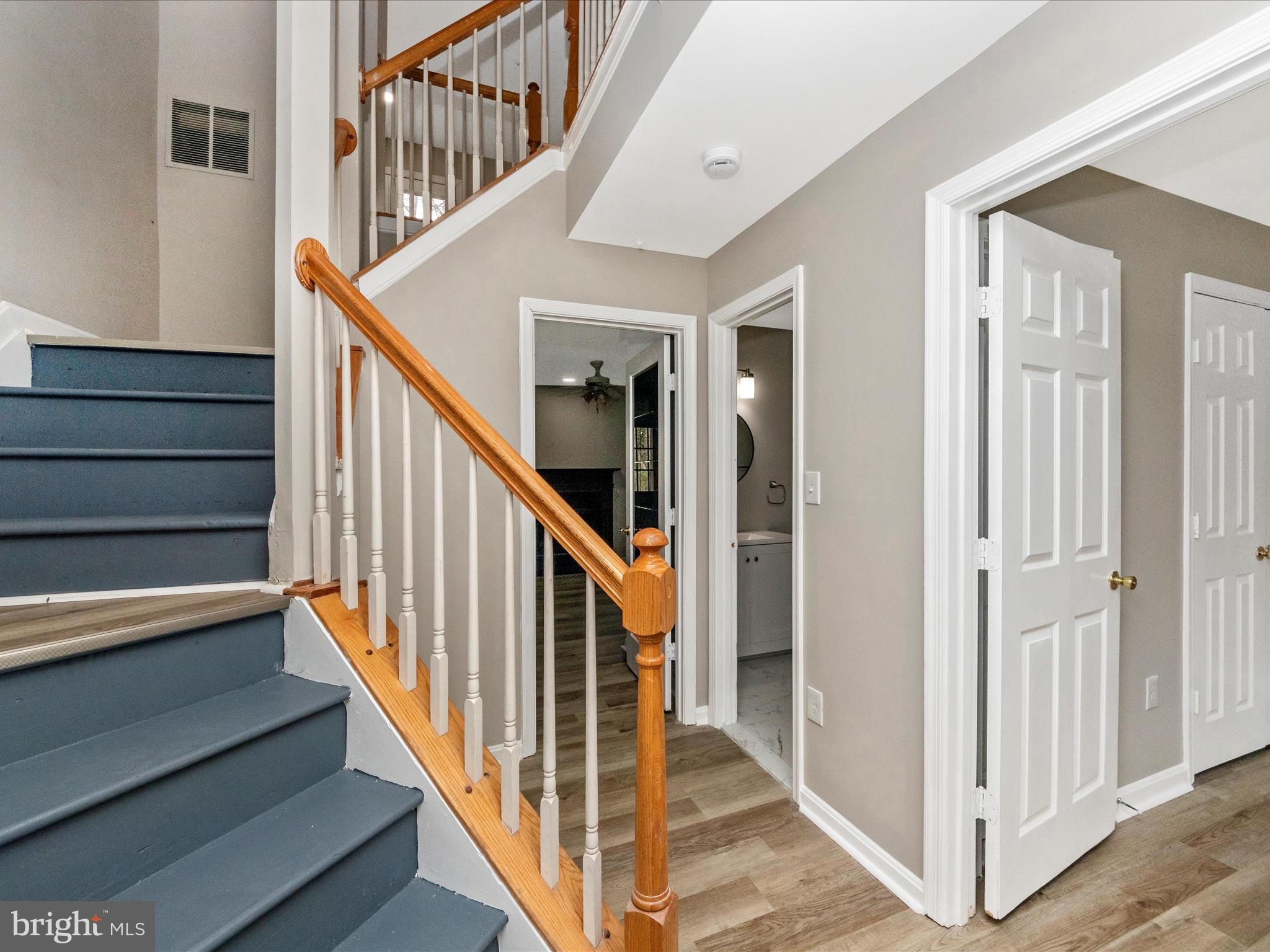 SEVEN OAKS - Residential