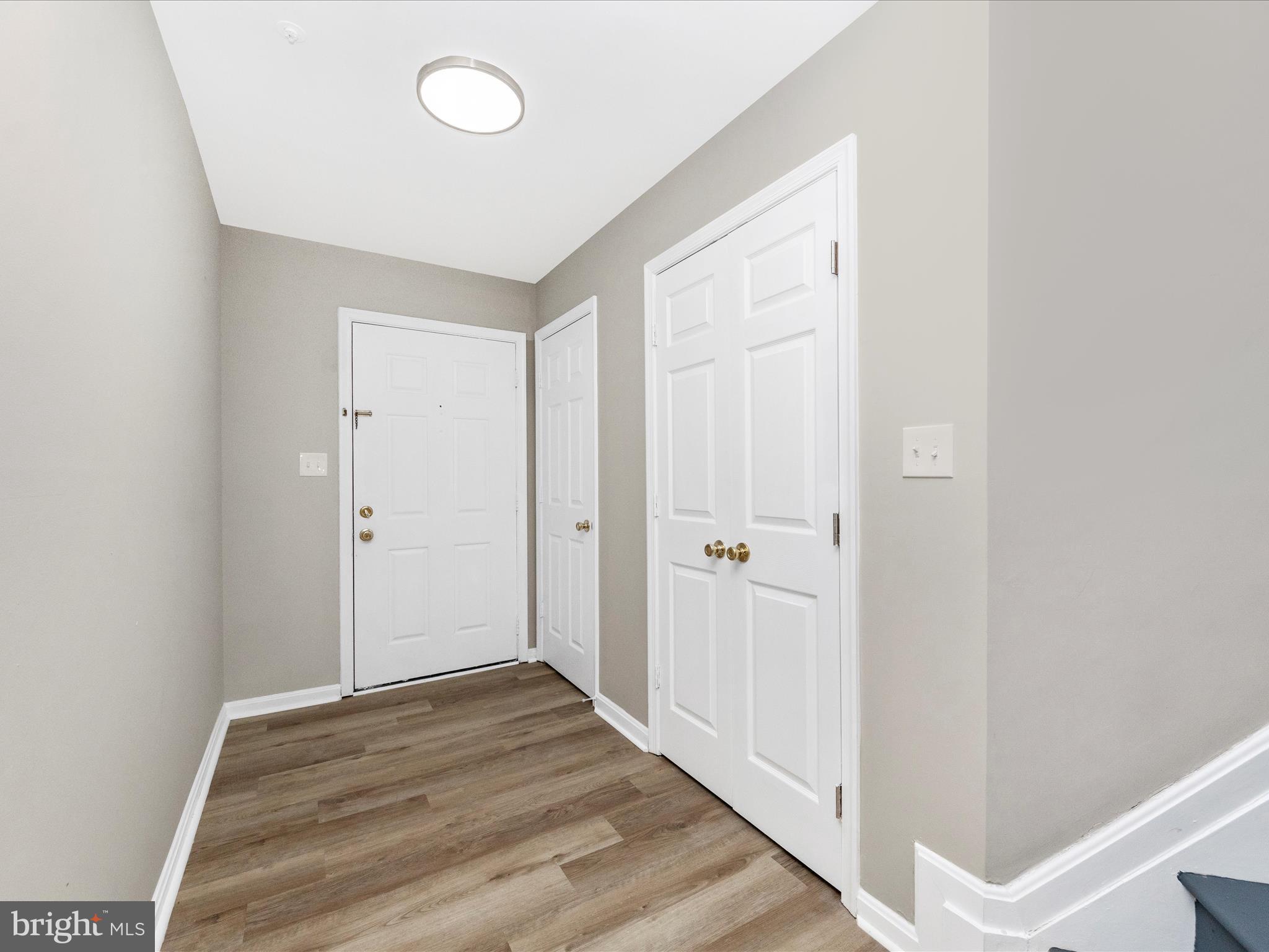 SEVEN OAKS - Residential