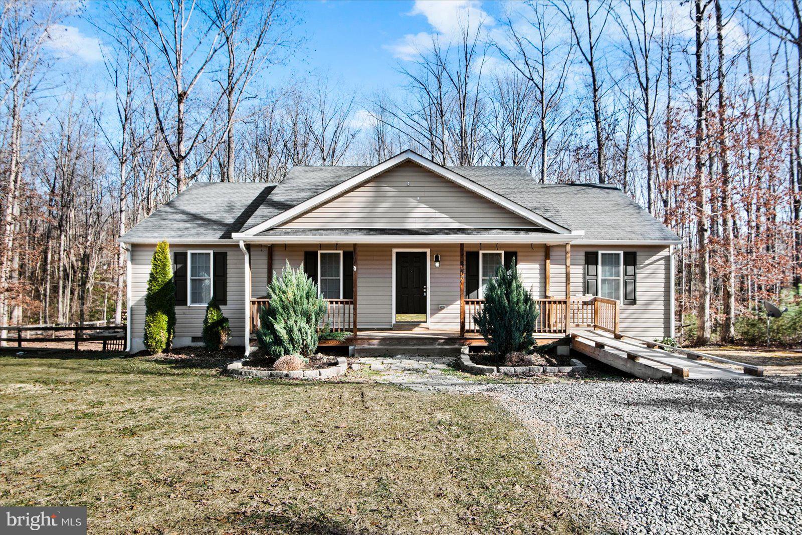 WINDING RIDGE - Residential