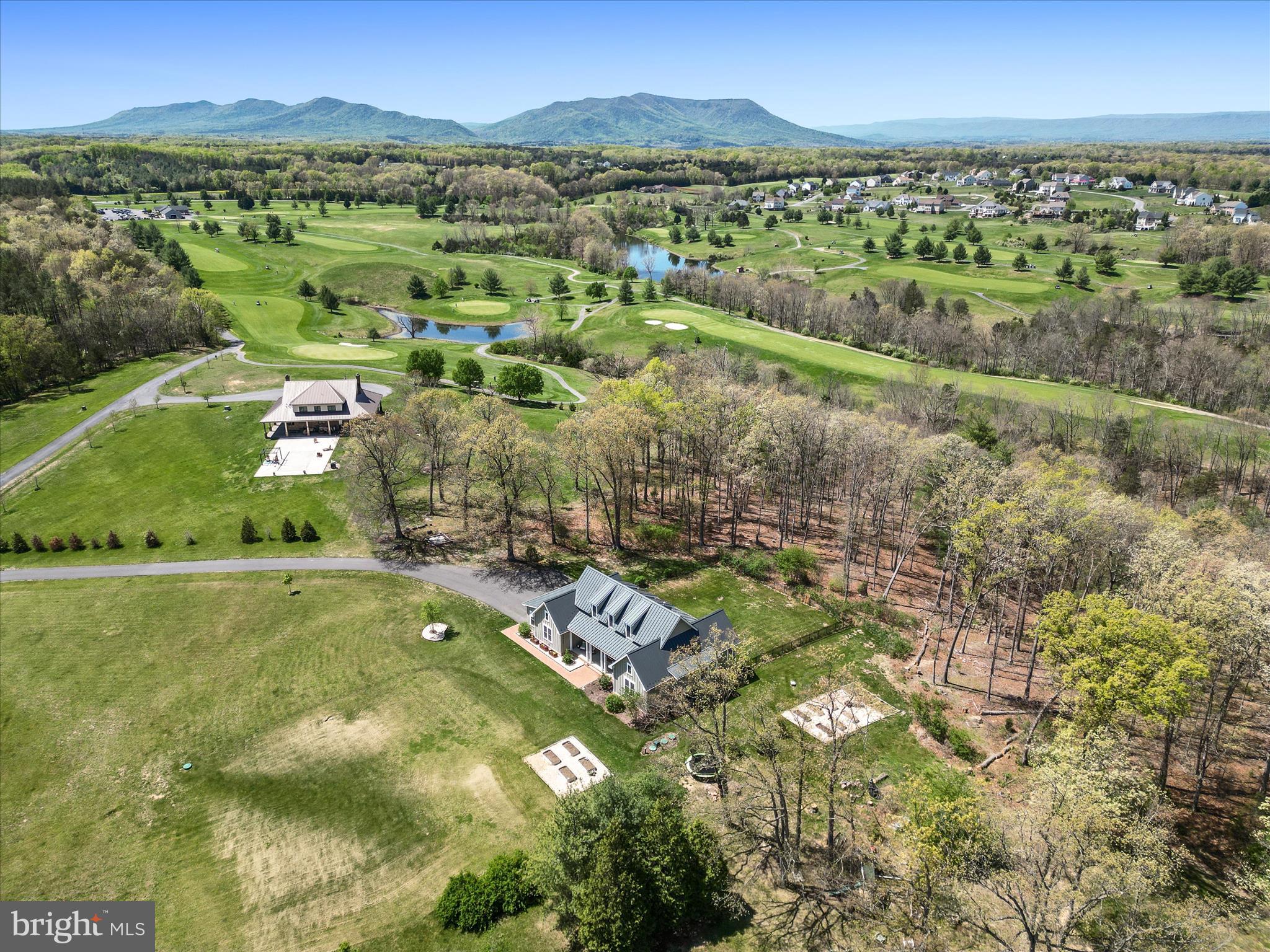 PINE HILL GOLF CLUB - Residential
