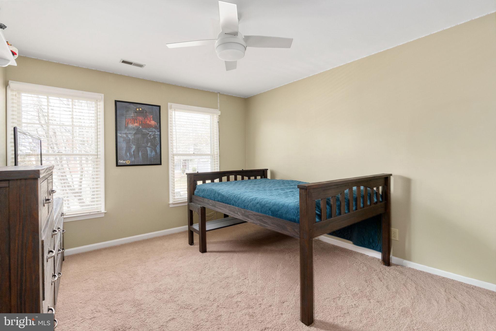 HAMPTON OAKS - Residential