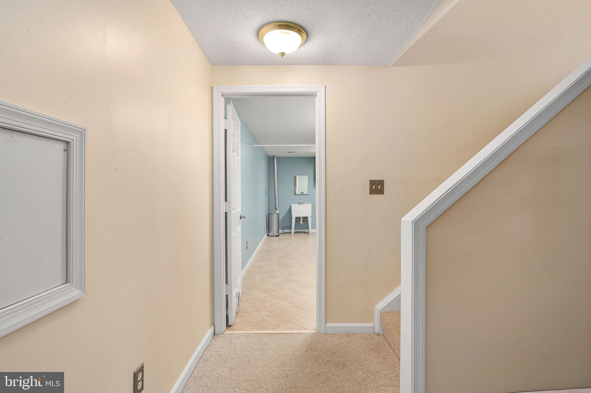 HAMPTON OAKS - Residential