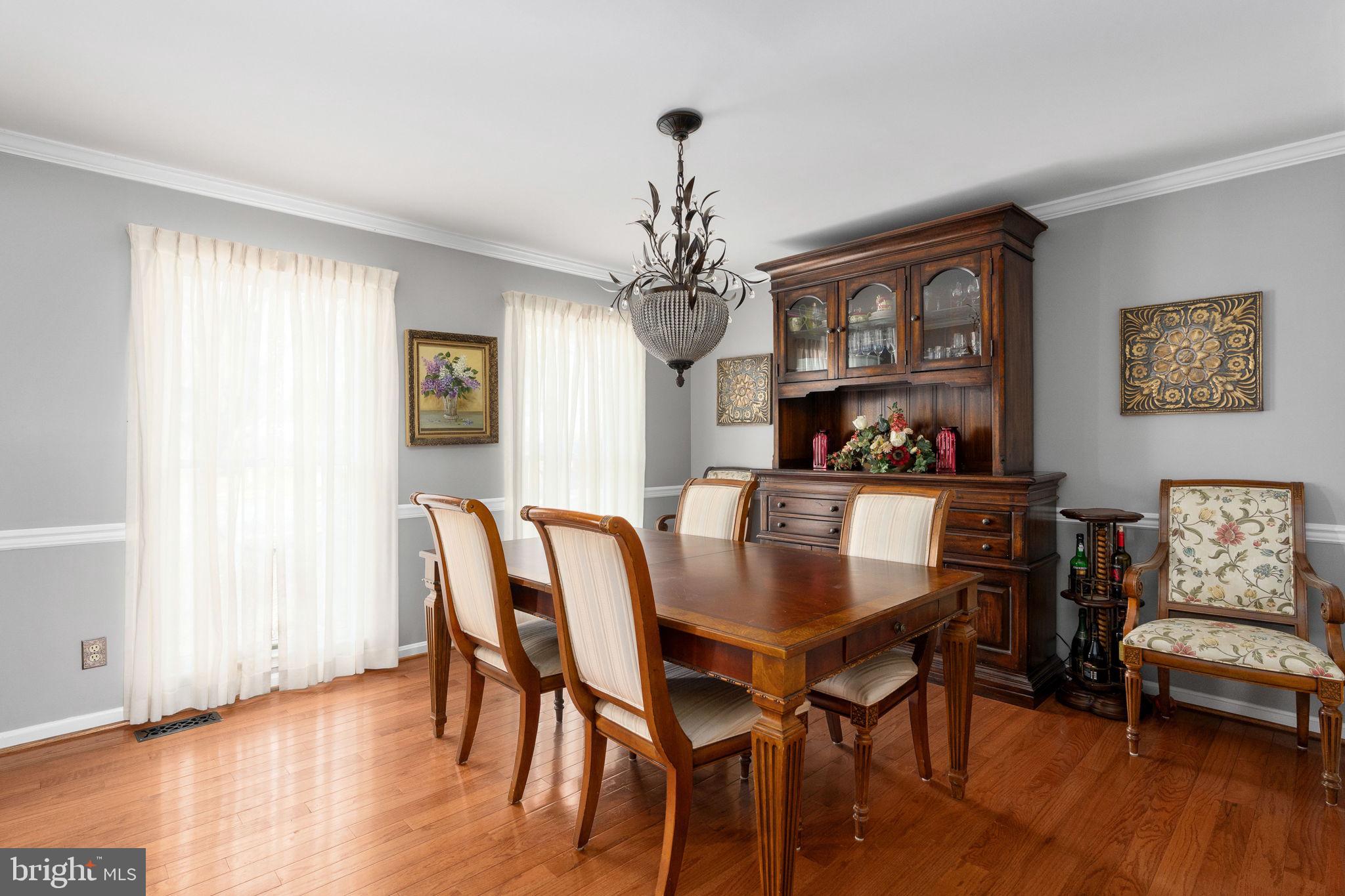 HAMPTON OAKS - Residential