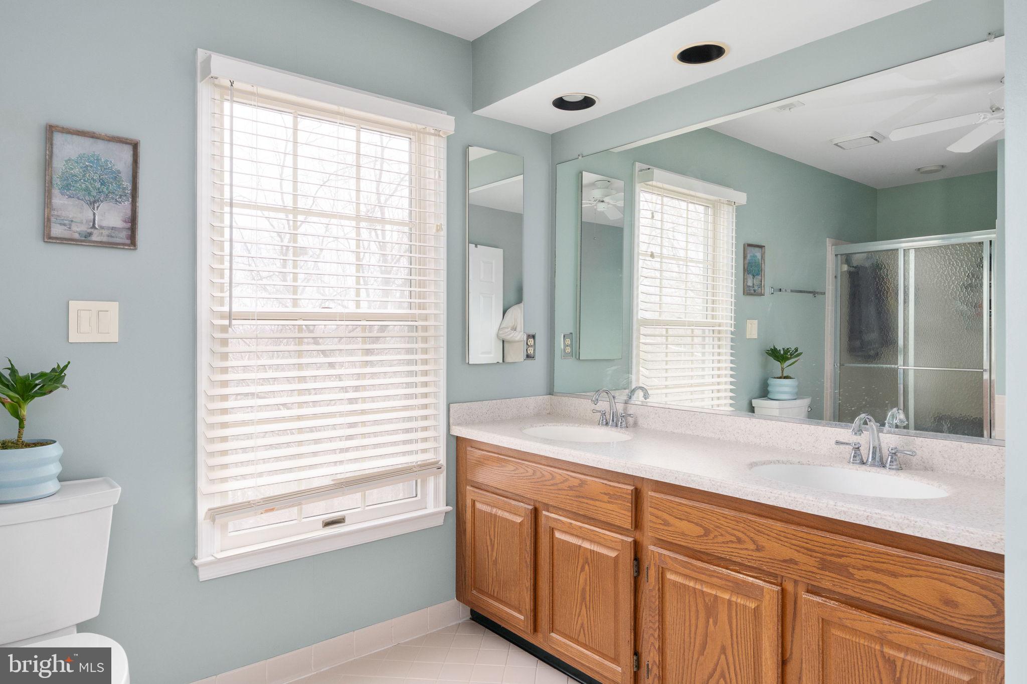HAMPTON OAKS - Residential