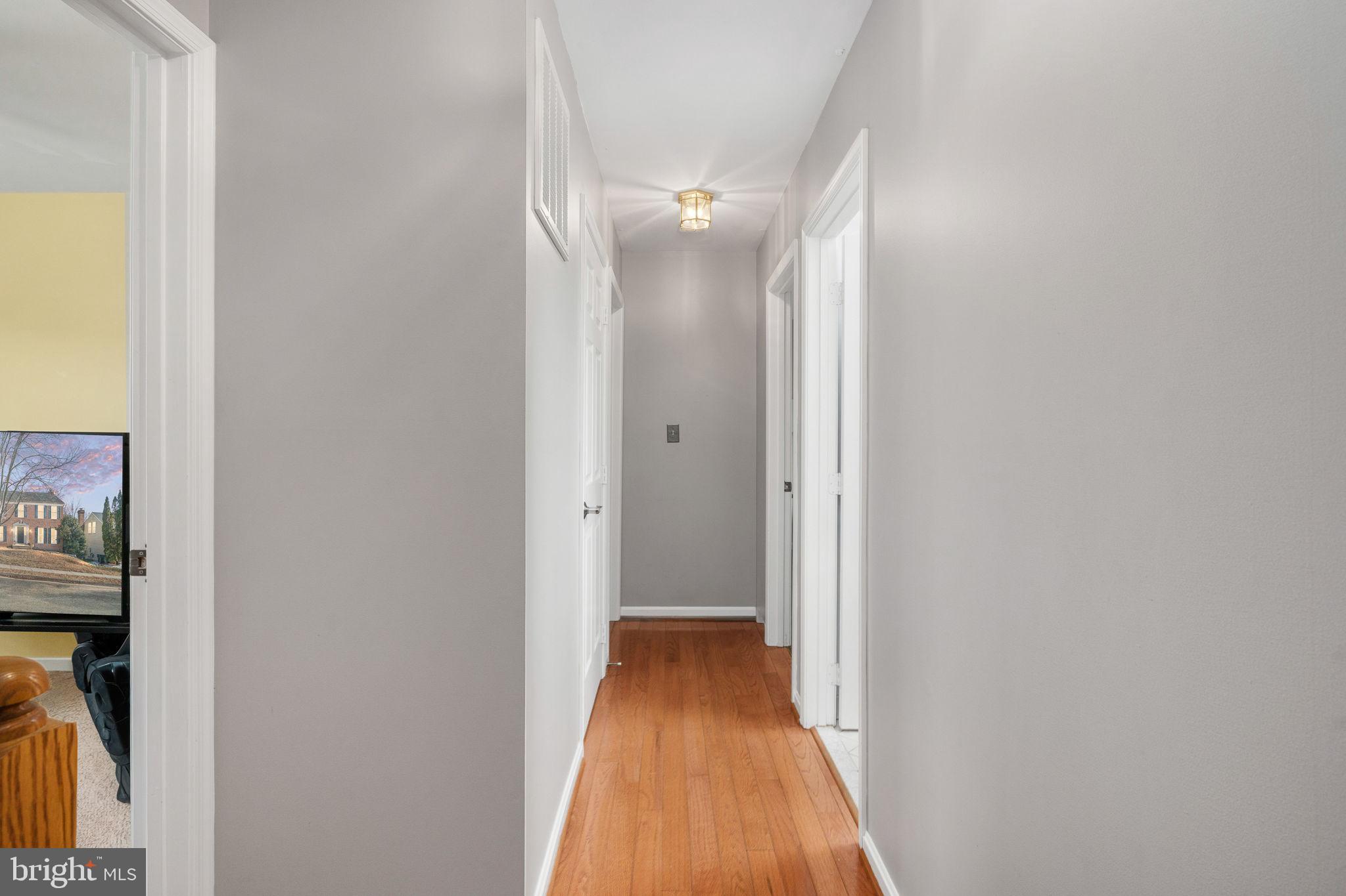HAMPTON OAKS - Residential