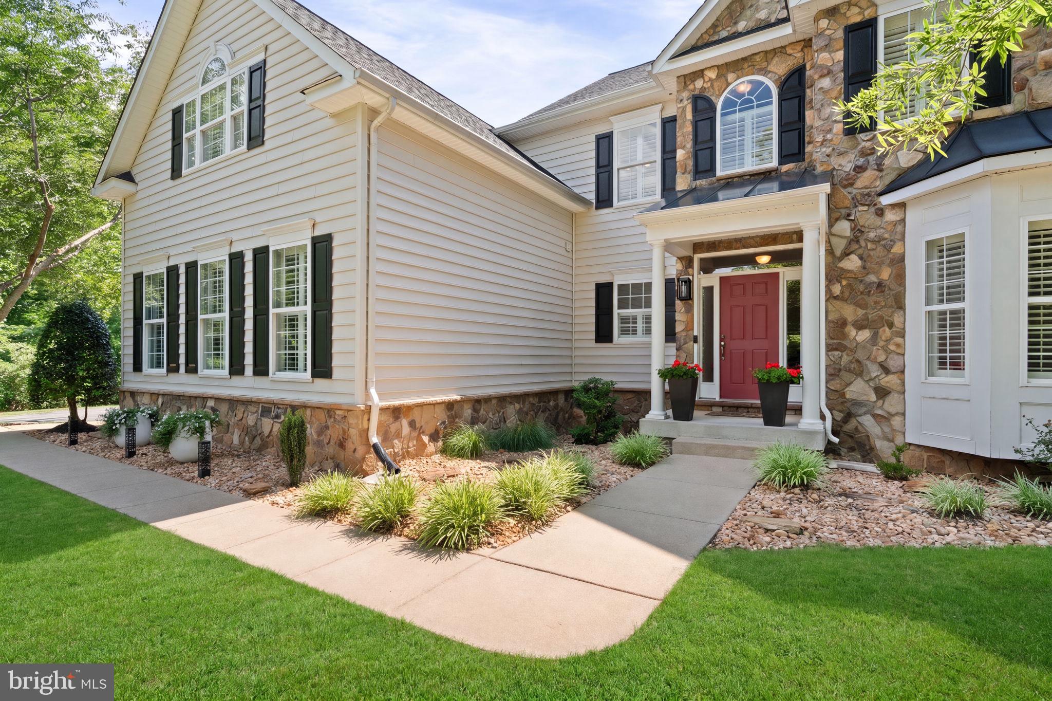 THE WILLOWS - Residential
