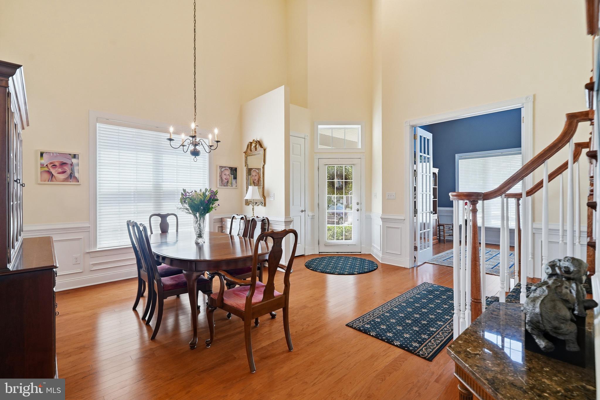 MEADOW GLEN - Residential