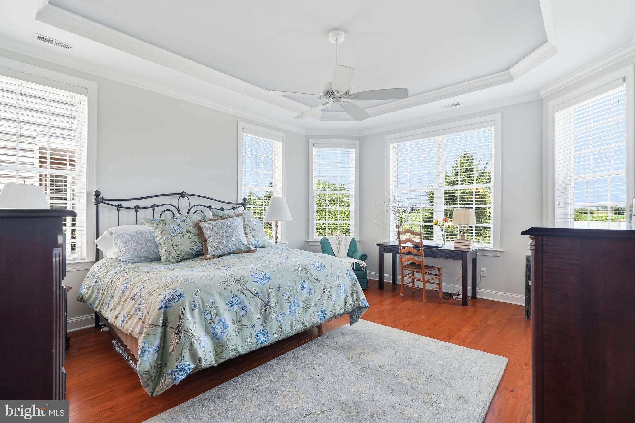 MEADOW GLEN - Residential