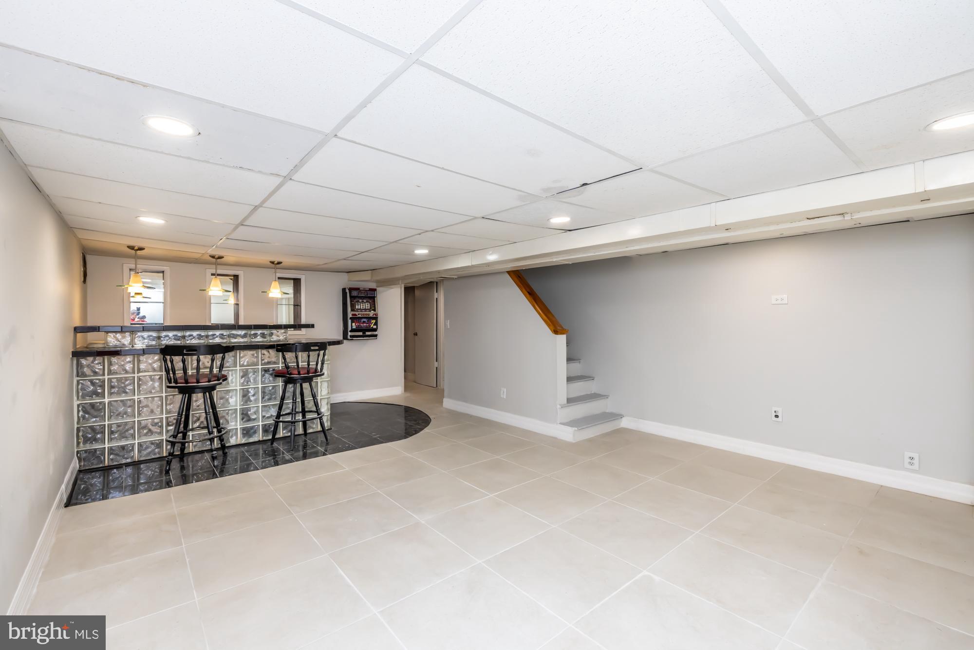 LANSDOWNE - Residential Lease