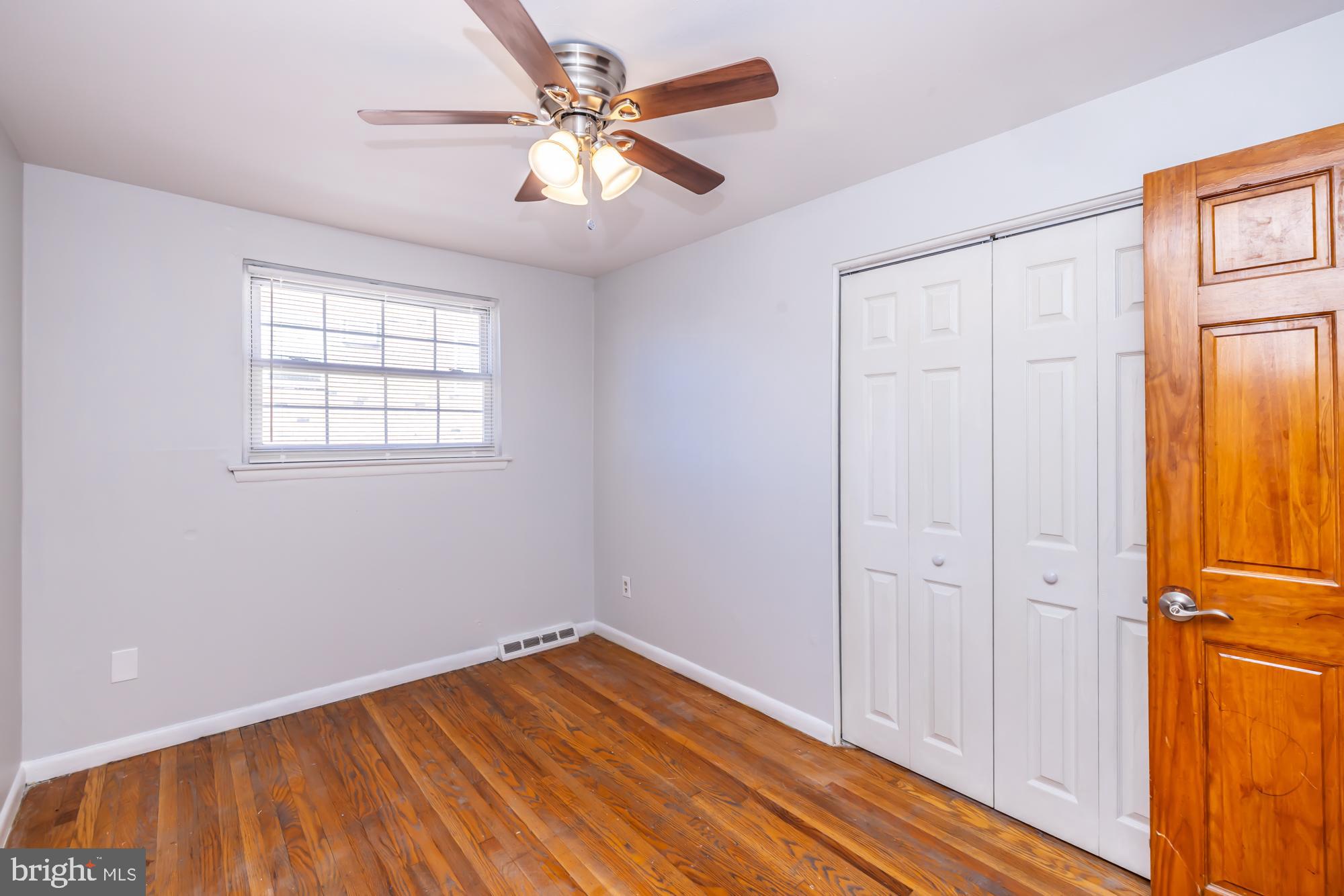 LANSDOWNE - Residential Lease