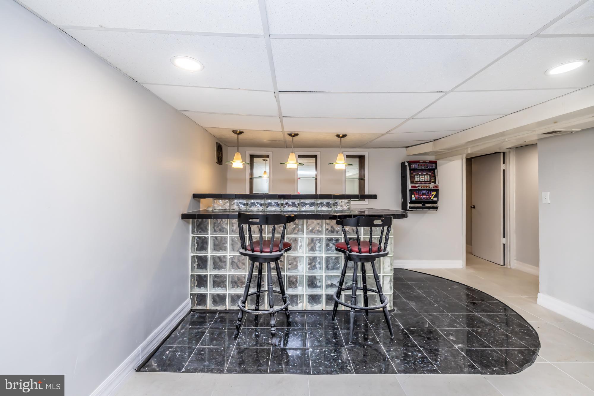 LANSDOWNE - Residential Lease