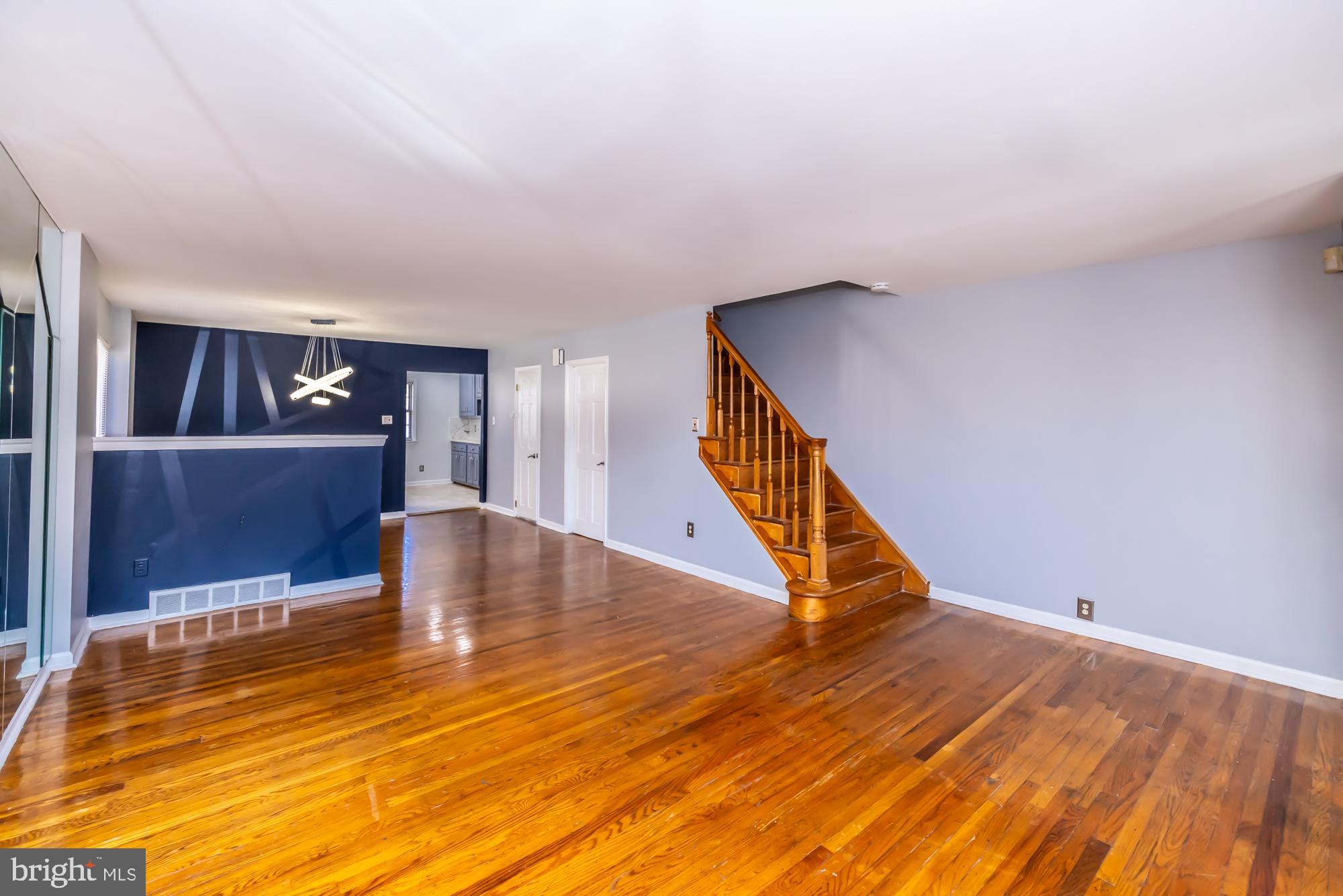 LANSDOWNE - Residential Lease