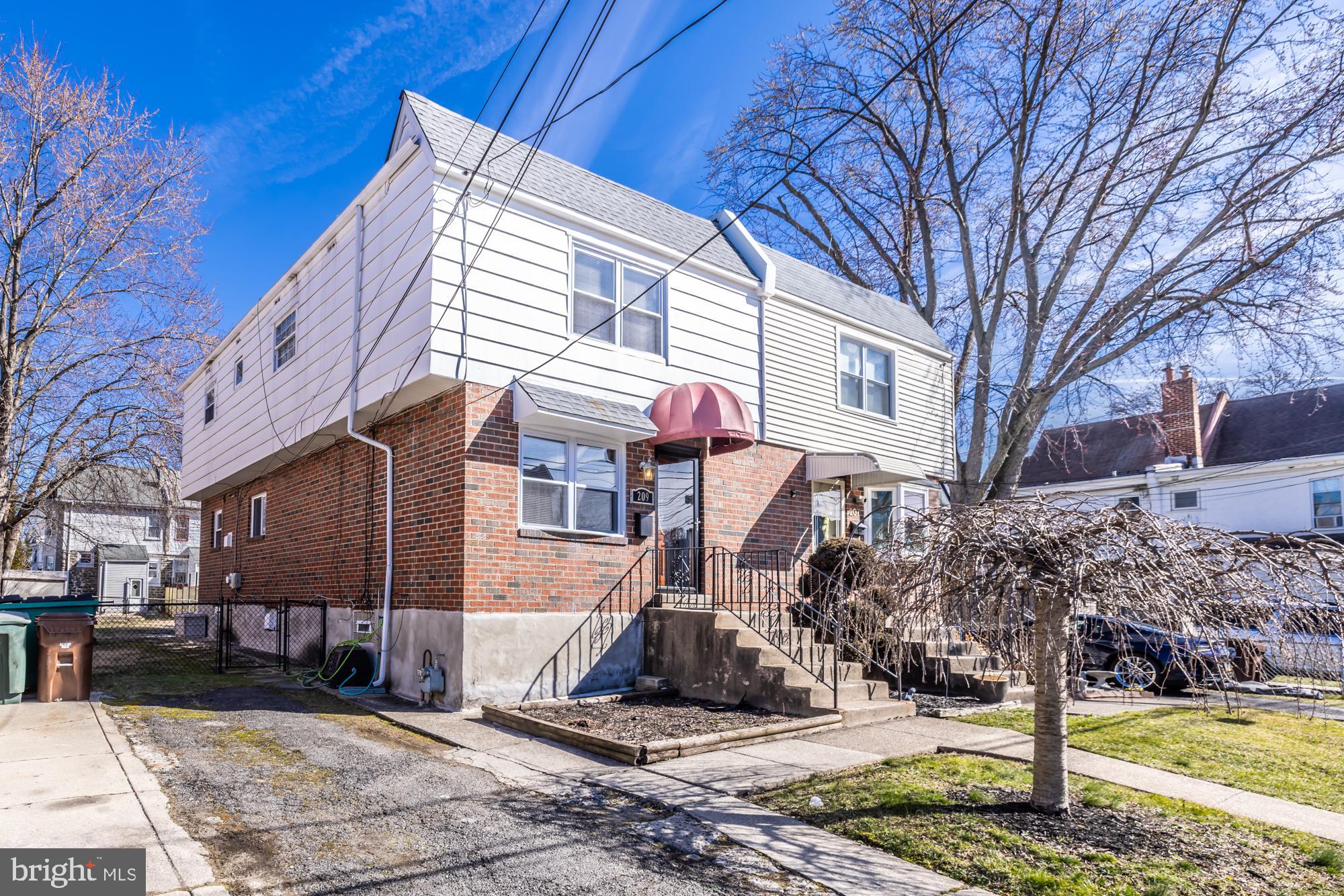 LANSDOWNE - Residential Lease