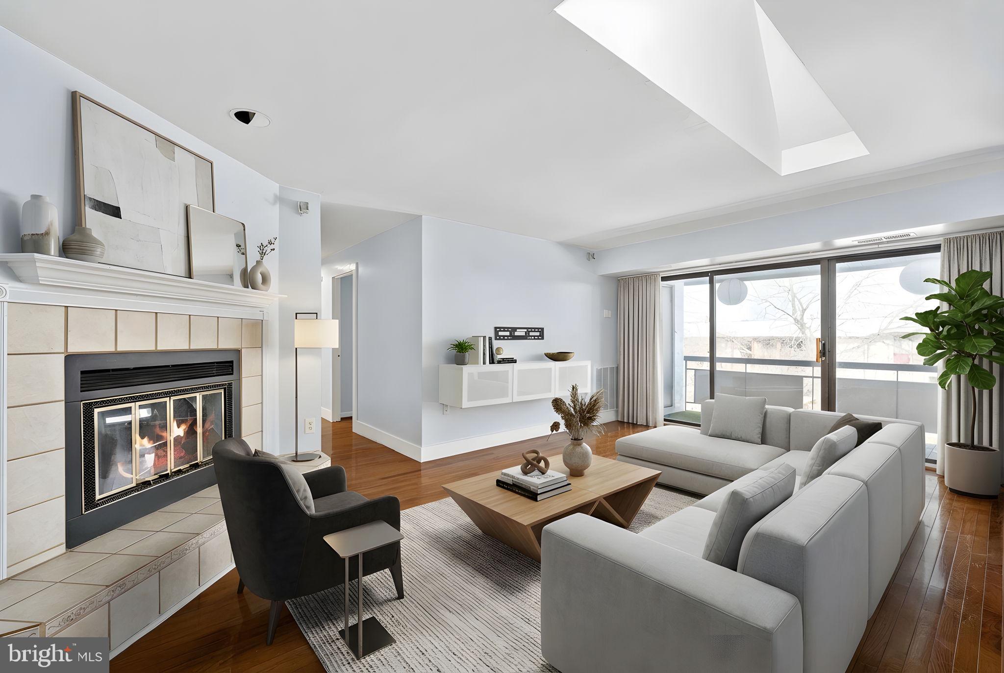 FAIRFIELD COMMONS - Residential