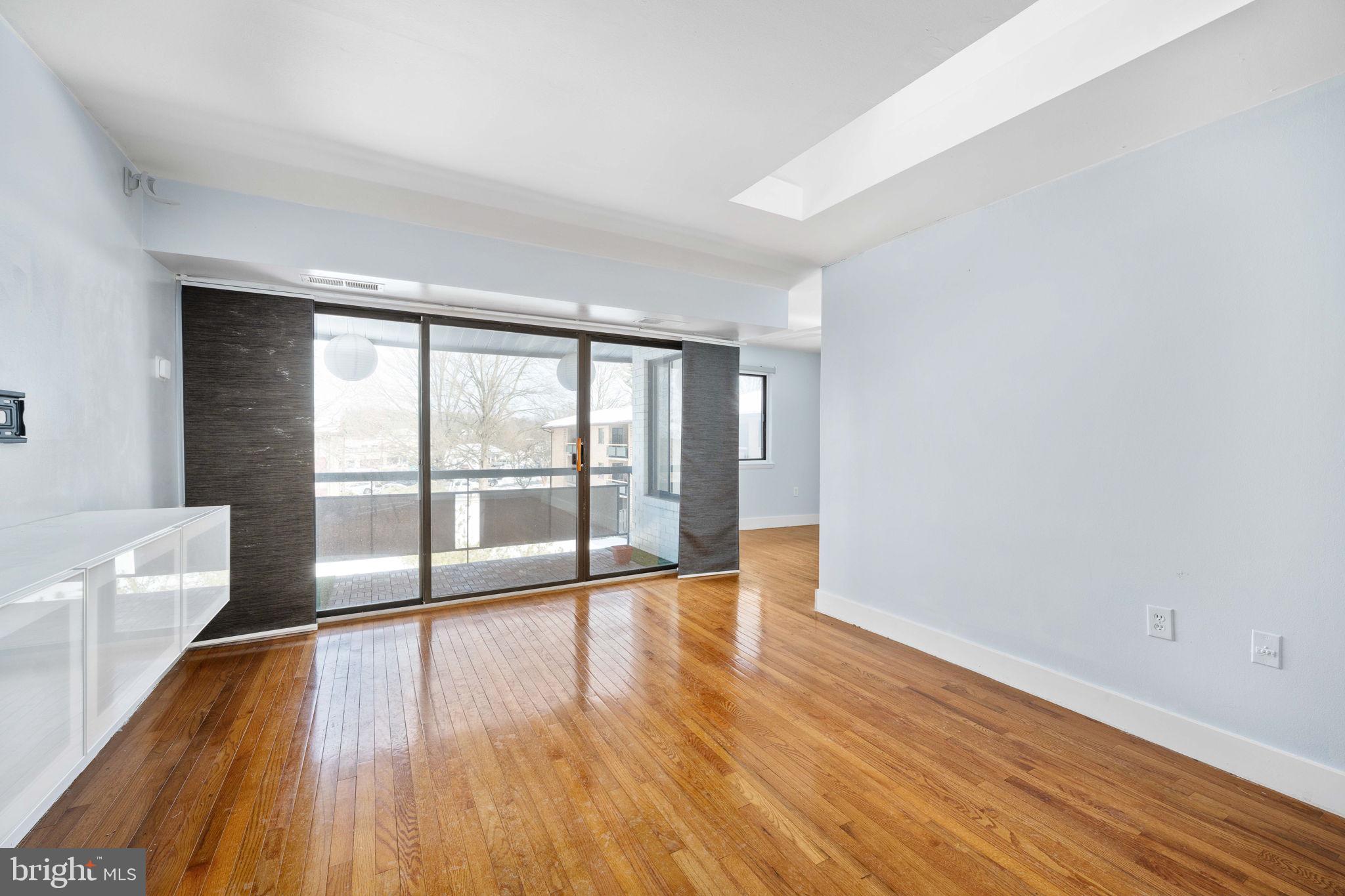 FAIRFIELD COMMONS - Residential