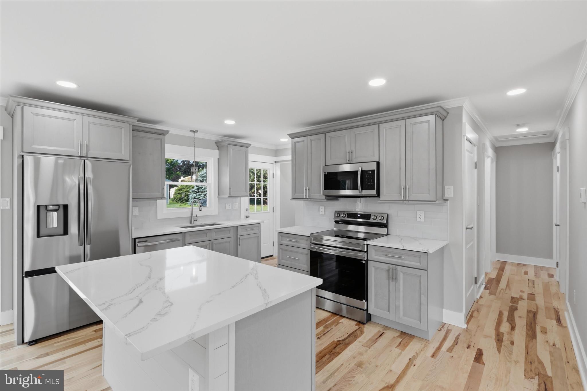 WOODMOOR - Residential