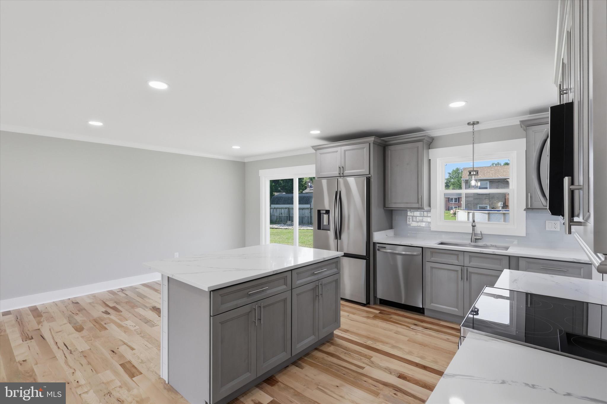 WOODMOOR - Residential