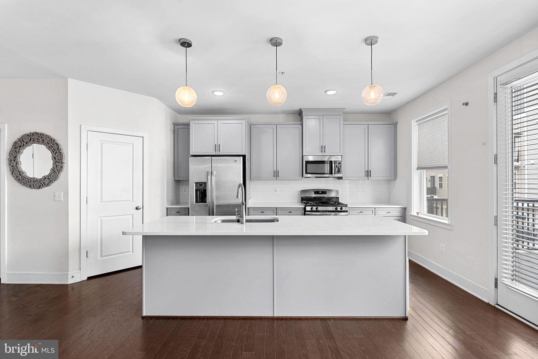 STONE RIDGE - Residential