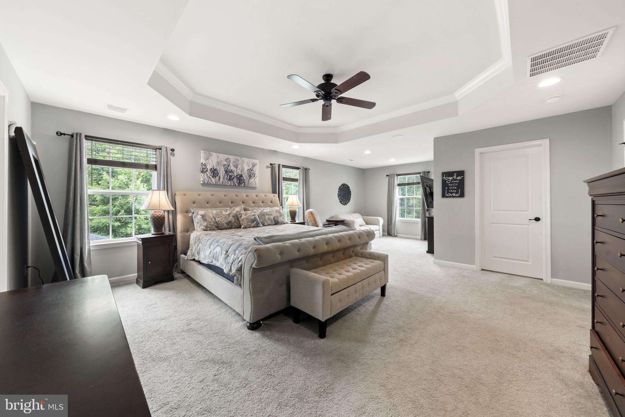 HANOVER POINTE - Residential