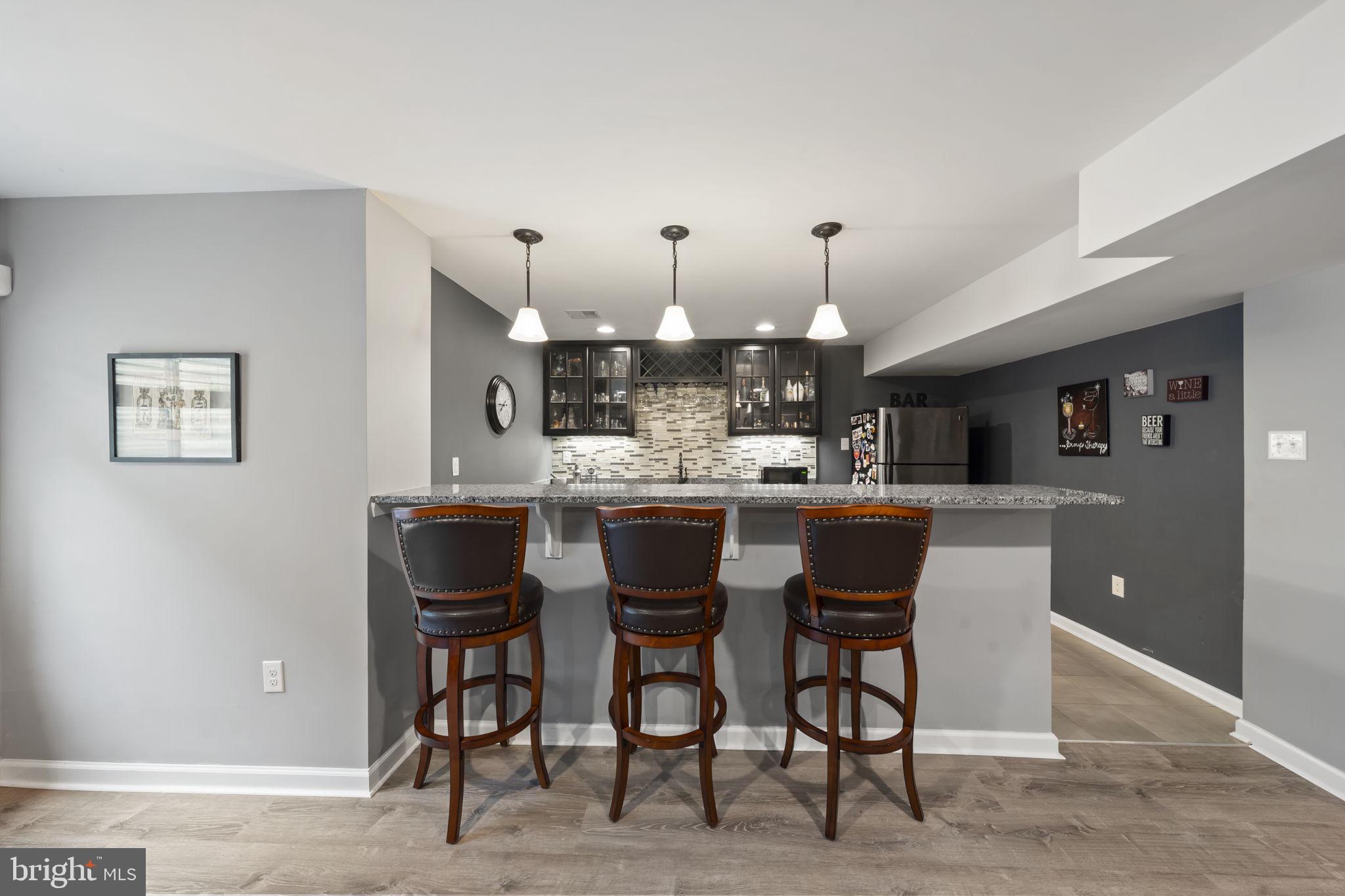 HANOVER POINTE - Residential