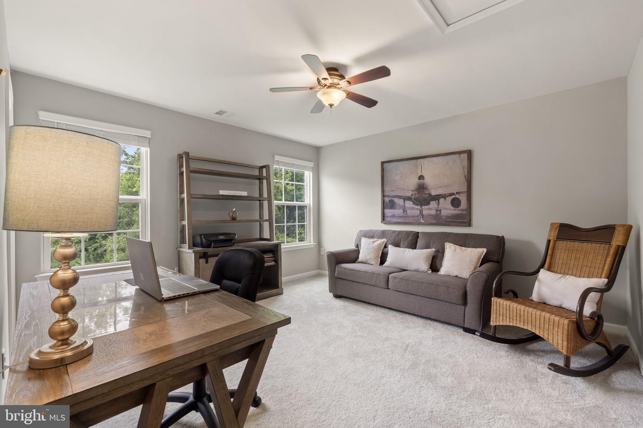 HANOVER POINTE - Residential