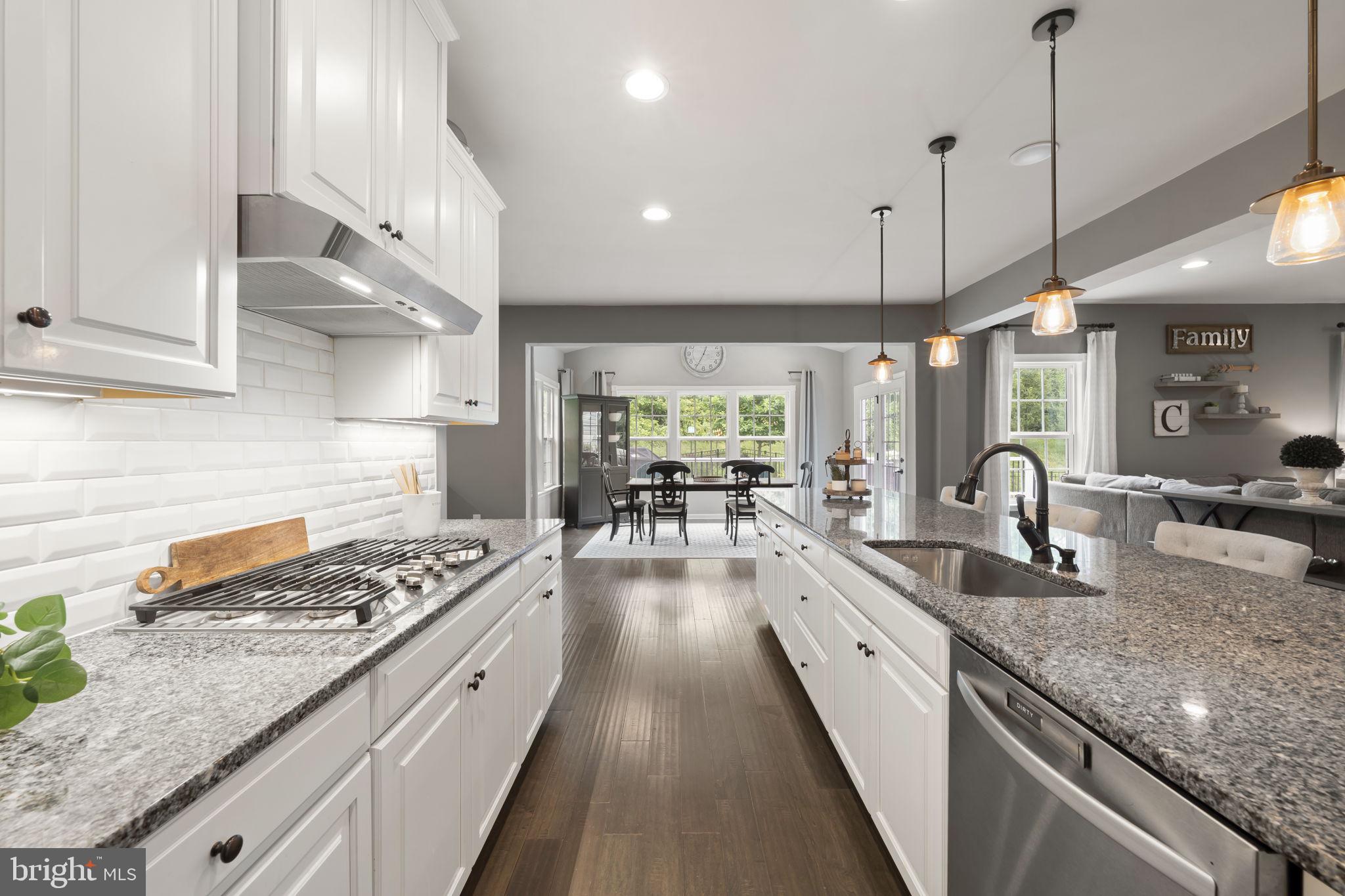 HANOVER POINTE - Residential