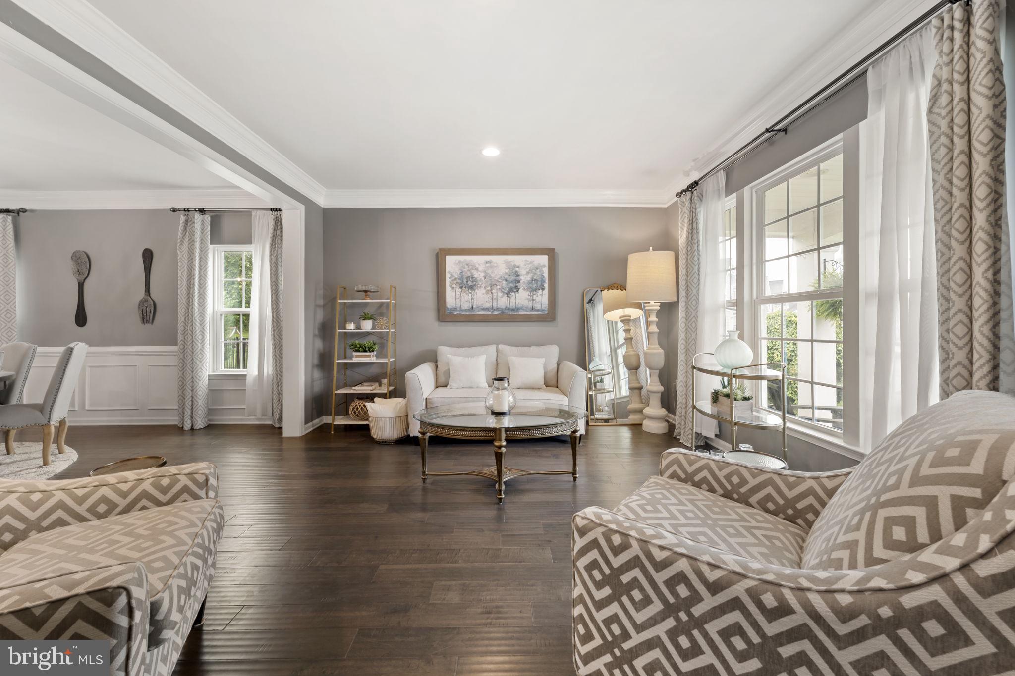 HANOVER POINTE - Residential