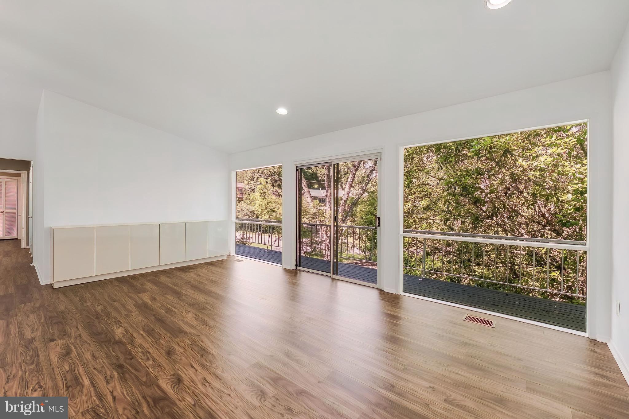 GLEN PARK - Residential