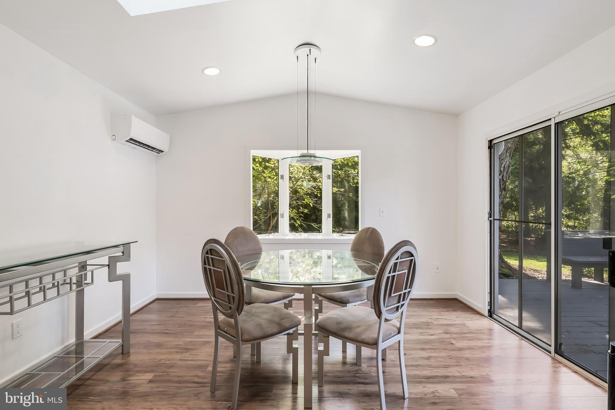 GLEN PARK - Residential