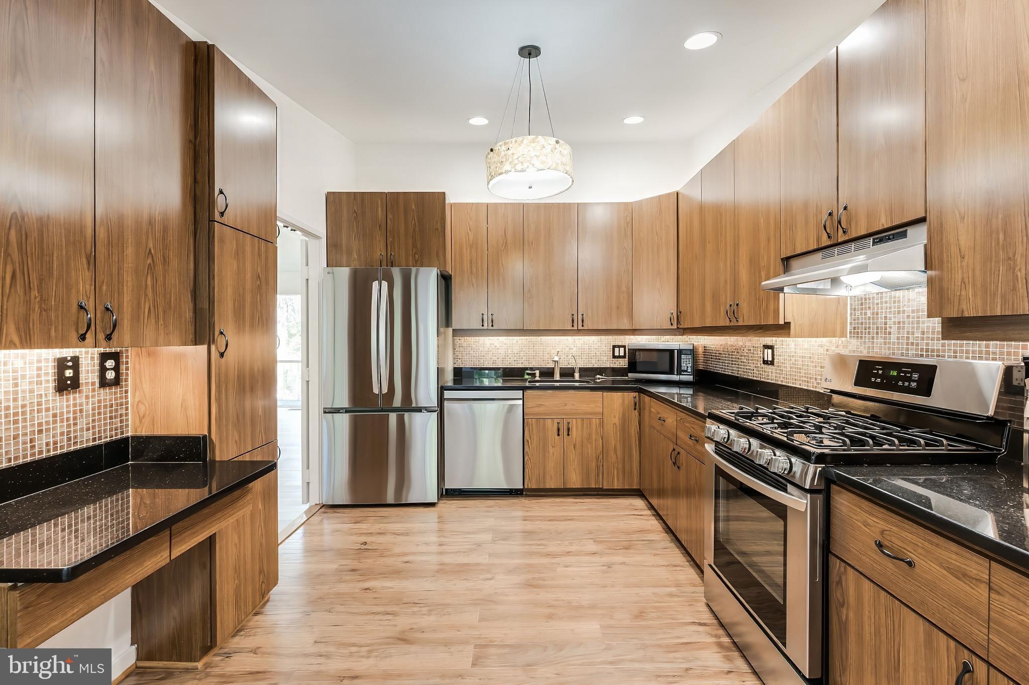 GLEN PARK - Residential