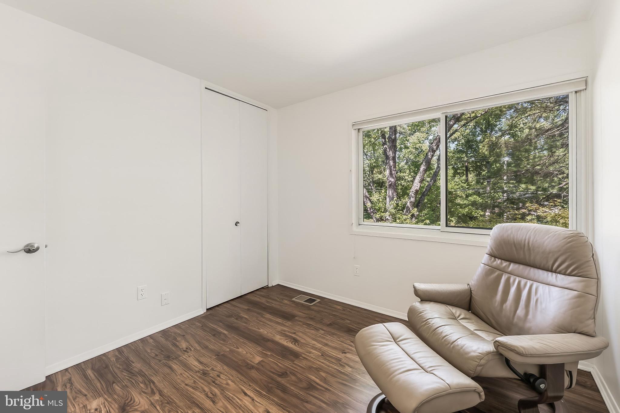GLEN PARK - Residential