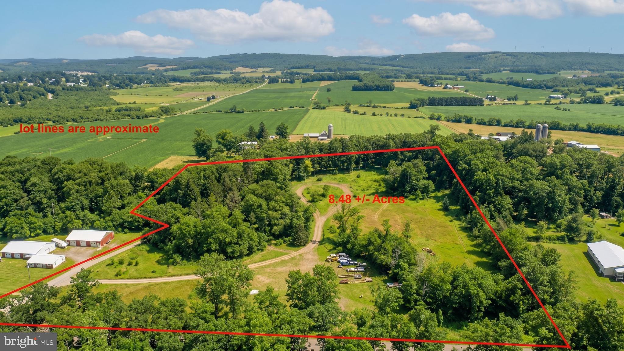 8.48± acres offering excellent commercial or residential potential. Property features an existing well and septic system, with easy access and outstanding visibility. Conveniently located just minutes from the Oakland city limits outside of Zoning Districts.  Ideal opportunity for development or investment.