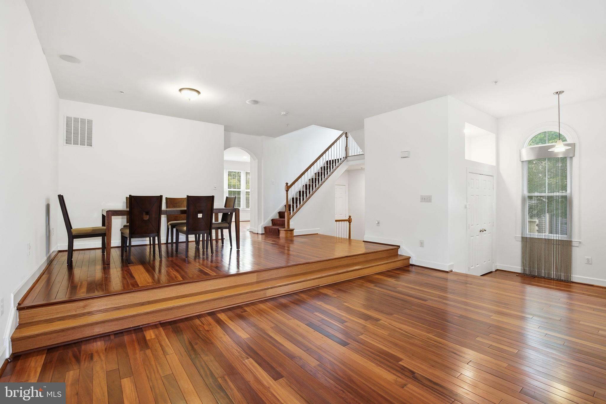 KING FARM - Residential