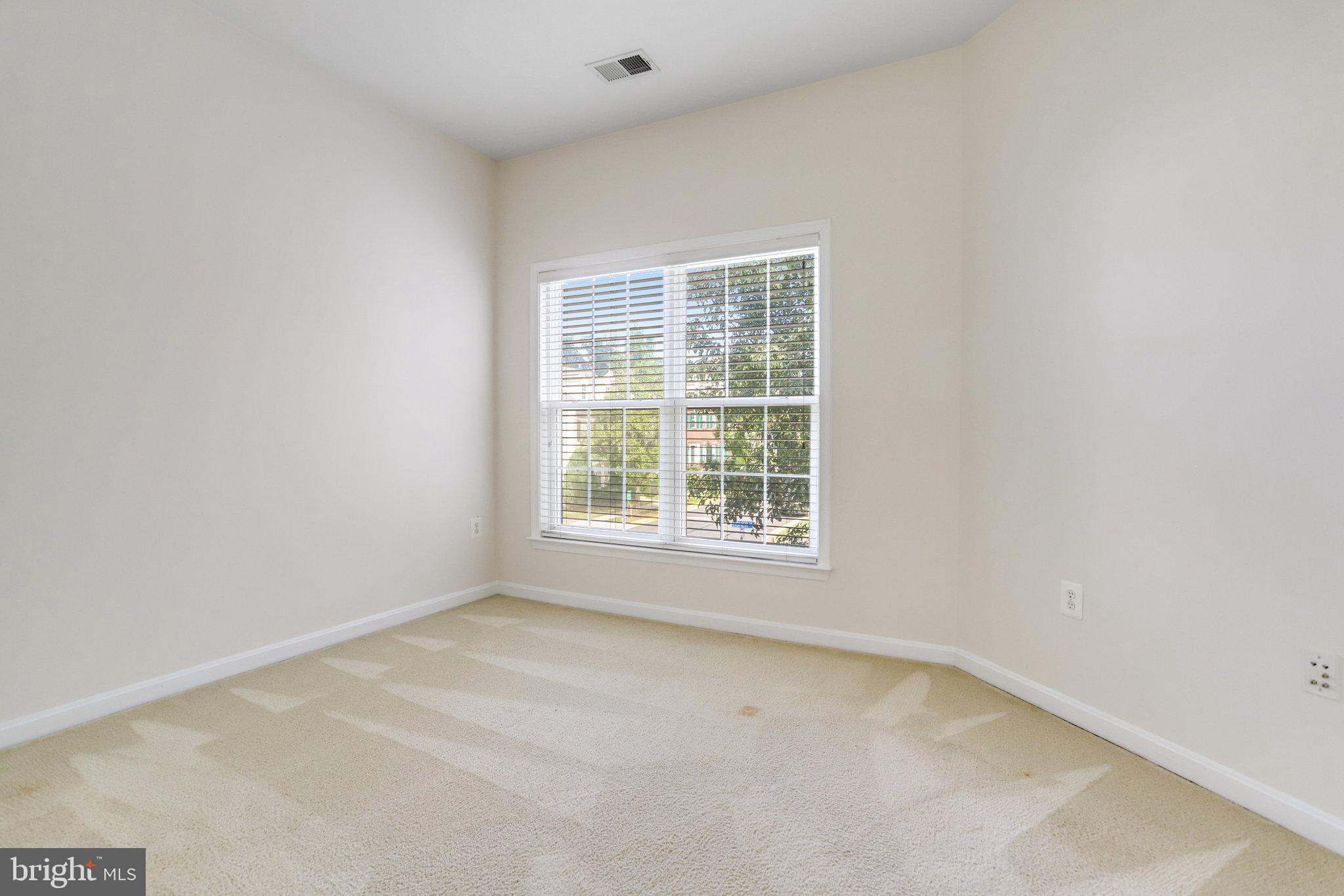 LAUREL HIGHLANDS - Residential