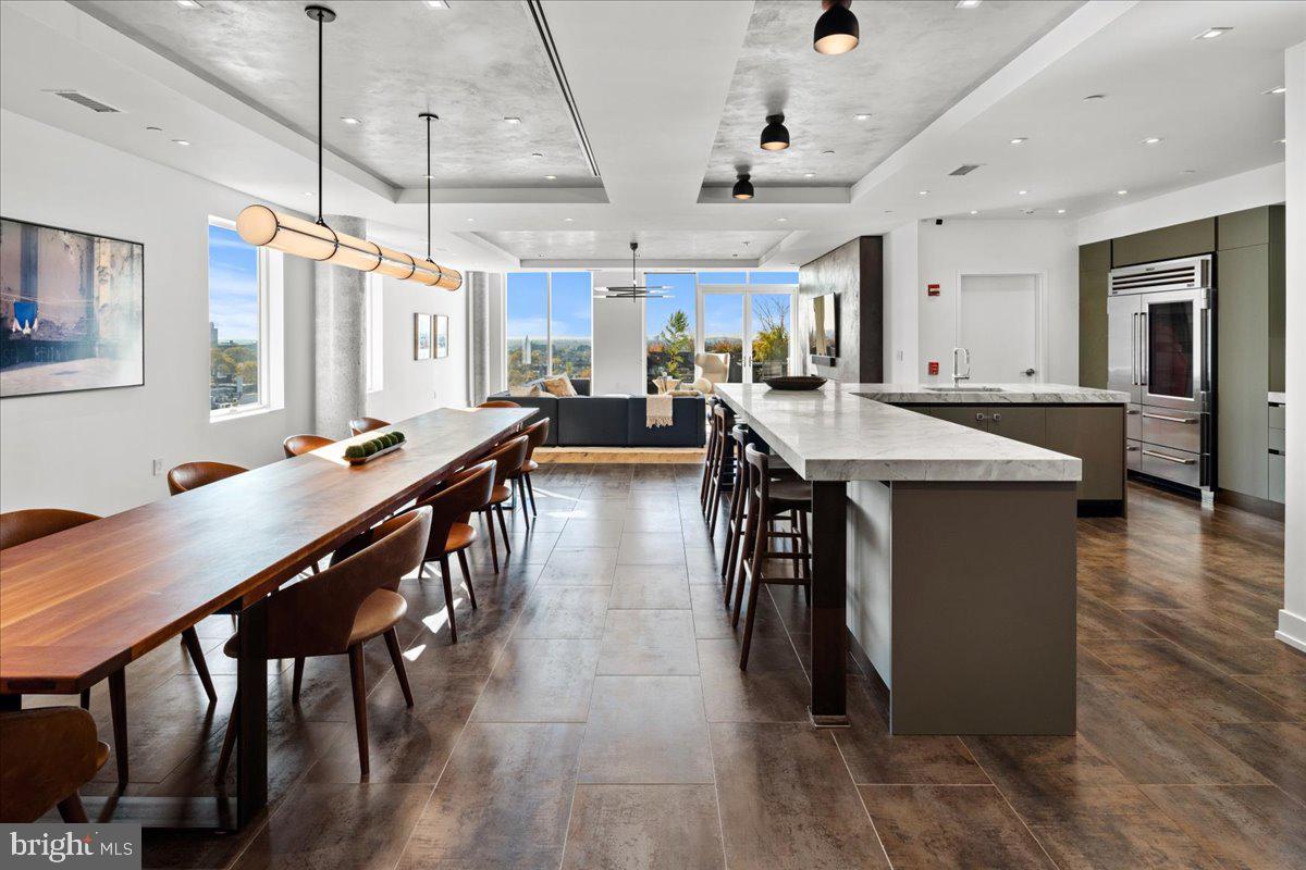 RITTENHOUSE SQUARE - Residential Lease