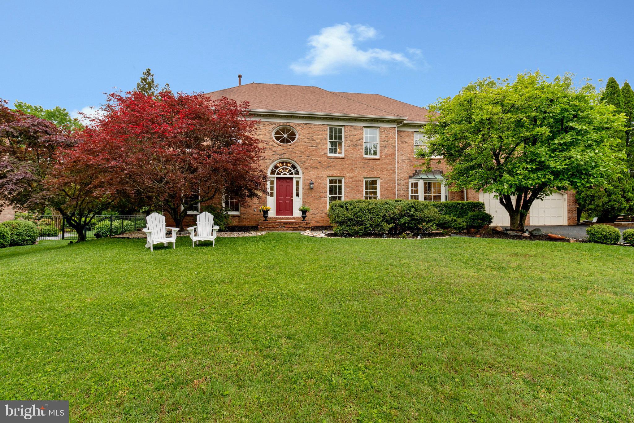 FALCONHURST - Residential