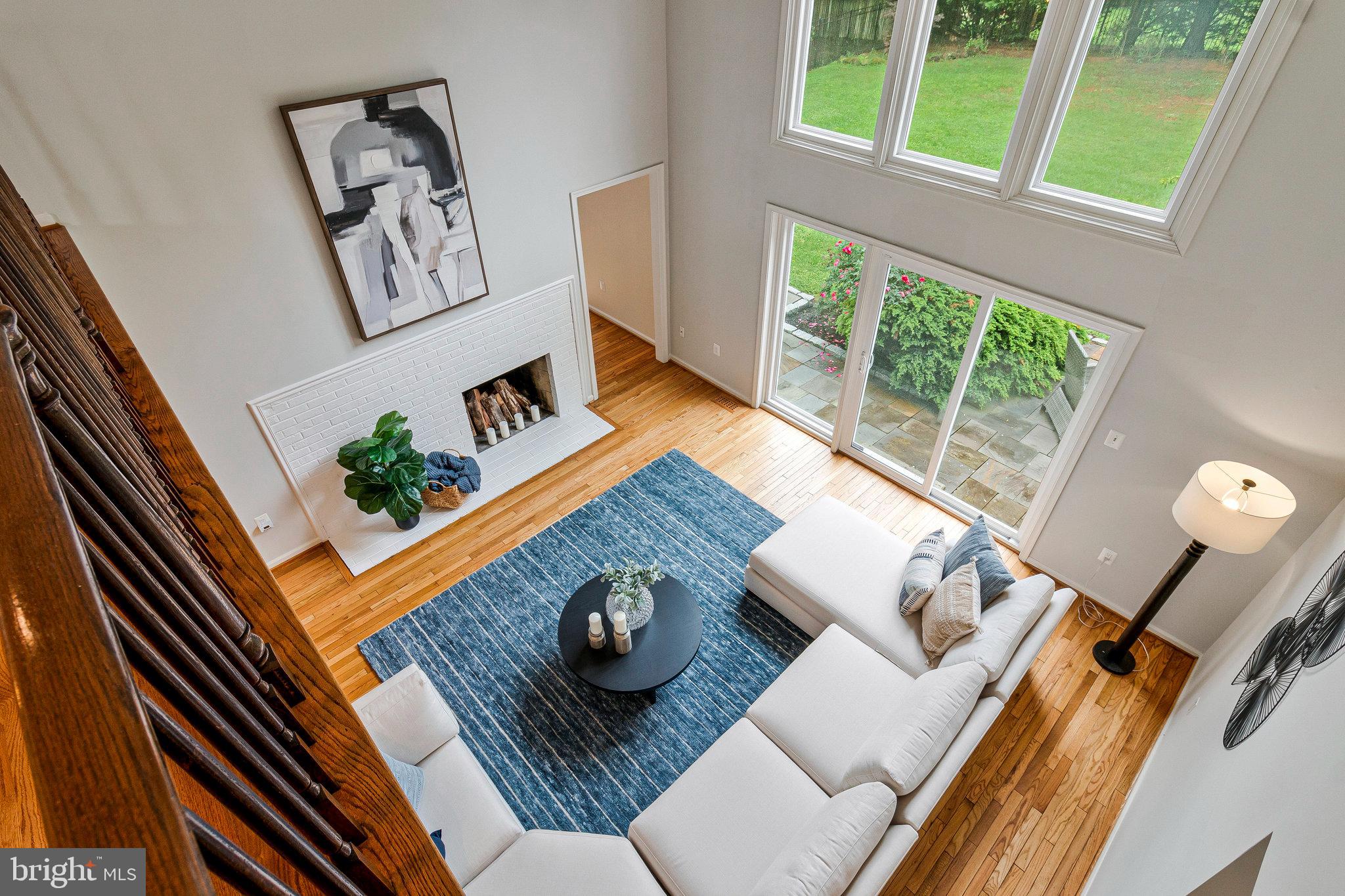 FALCONHURST - Residential