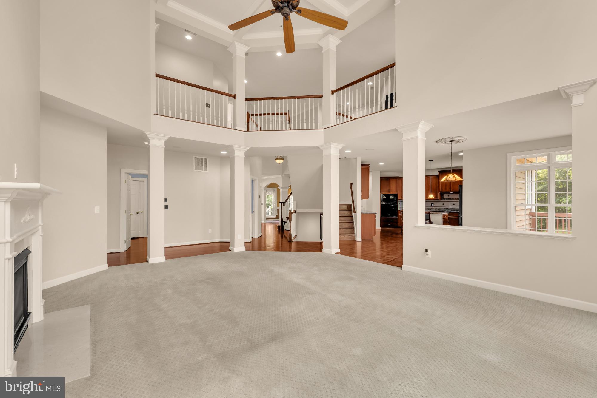 STONEWALL MANOR - Residential