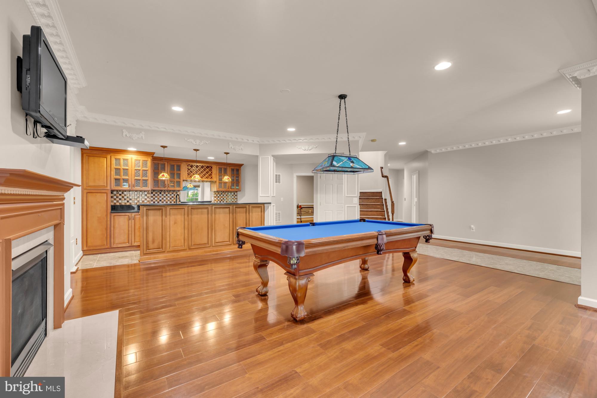 STONEWALL MANOR - Residential