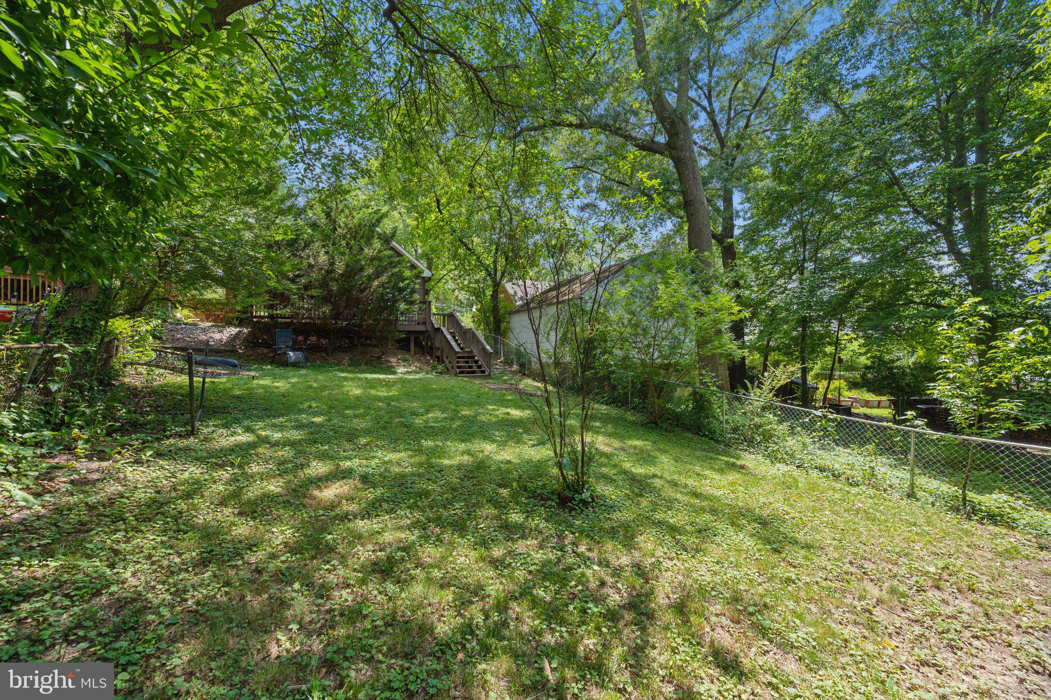 CAROLE HIGHLANDS - Residential