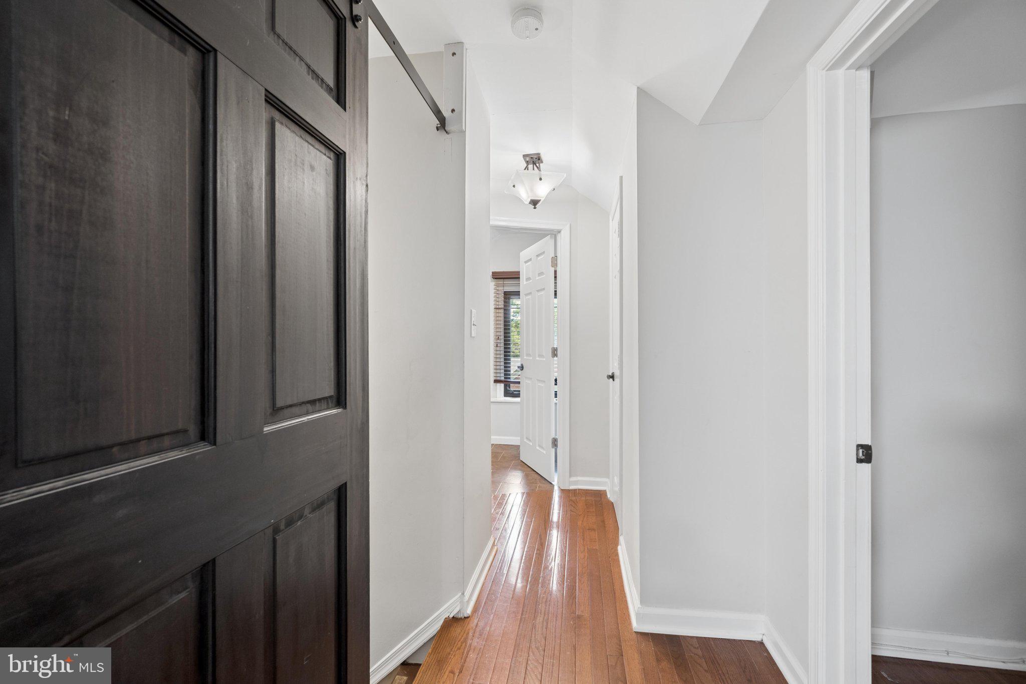 CAROLE HIGHLANDS - Residential
