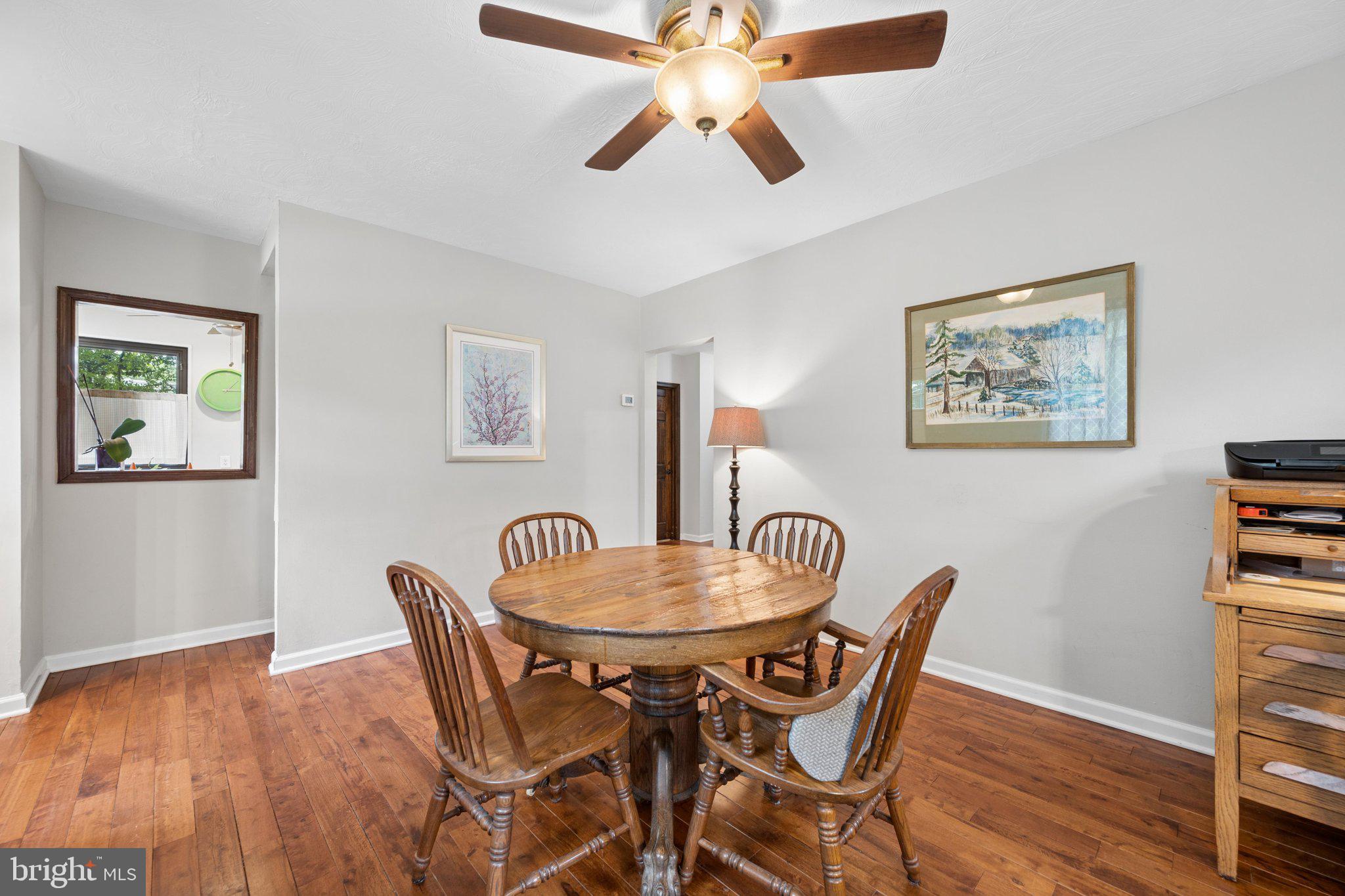 CAROLE HIGHLANDS - Residential