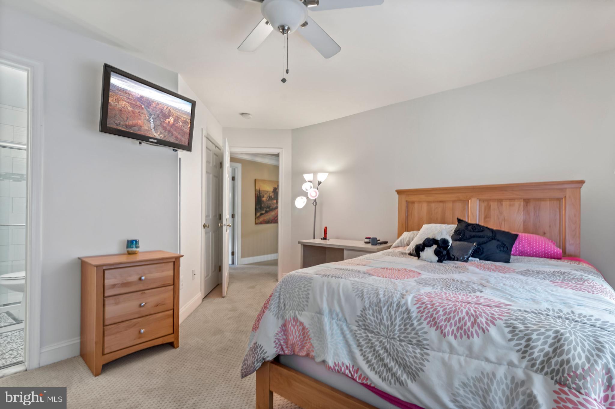 PINEY GLEN VILLAGE - Residential