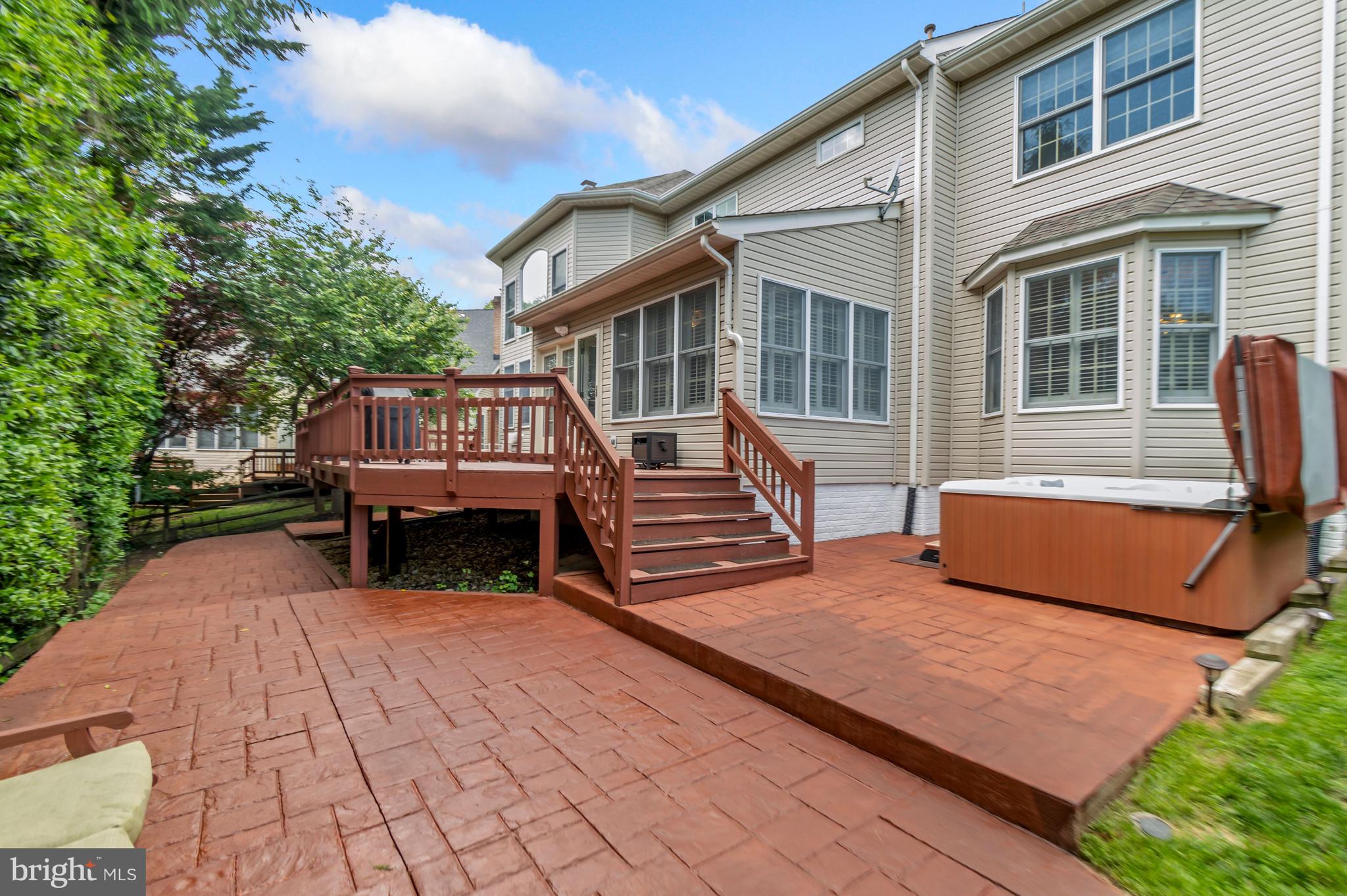 PINEY GLEN VILLAGE - Residential