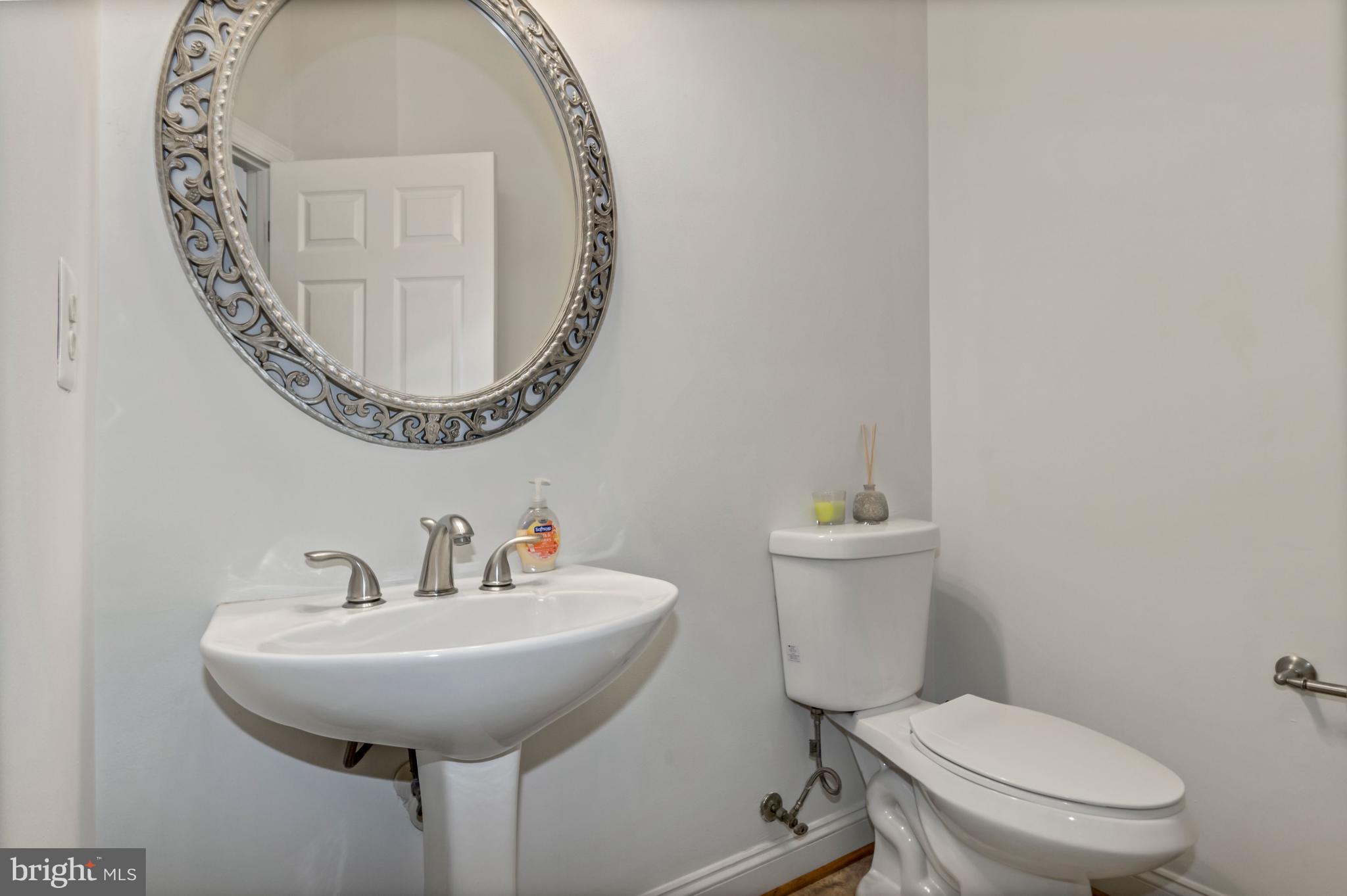 PINEY GLEN VILLAGE - Residential