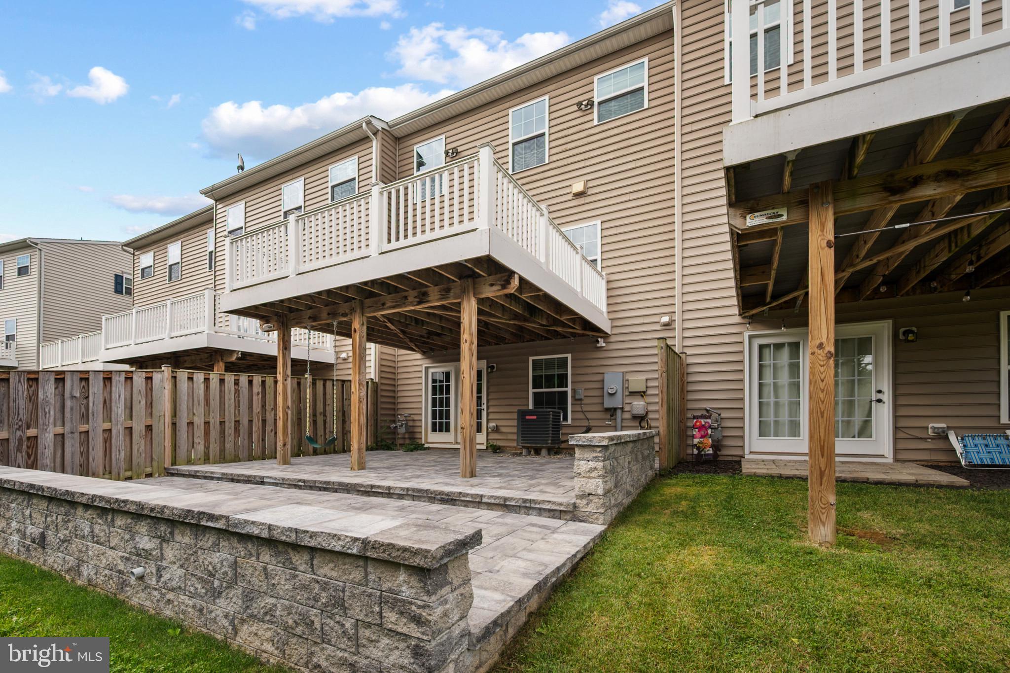 LAKE FREDERICK - Residential
