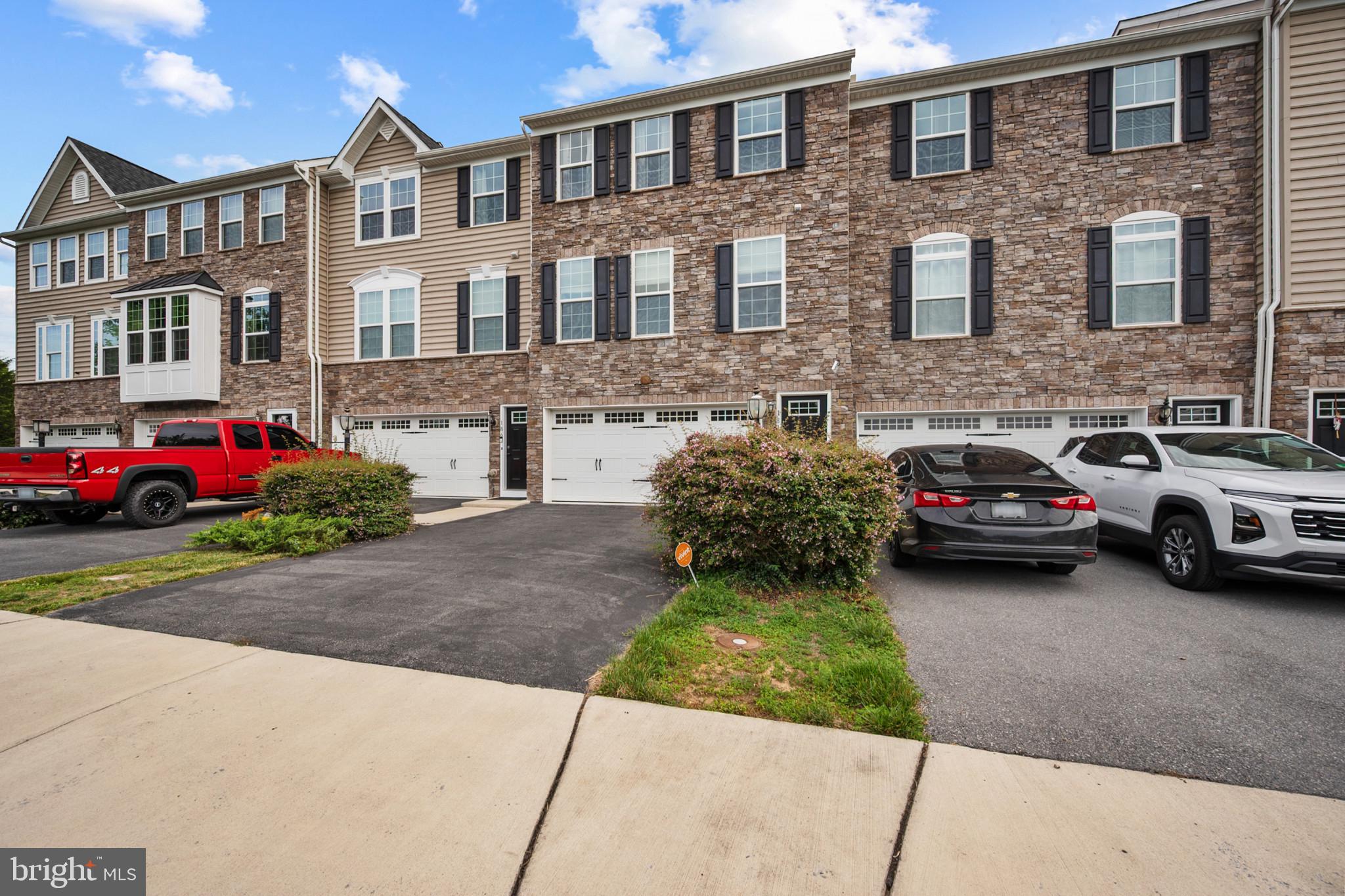LAKE FREDERICK - Residential