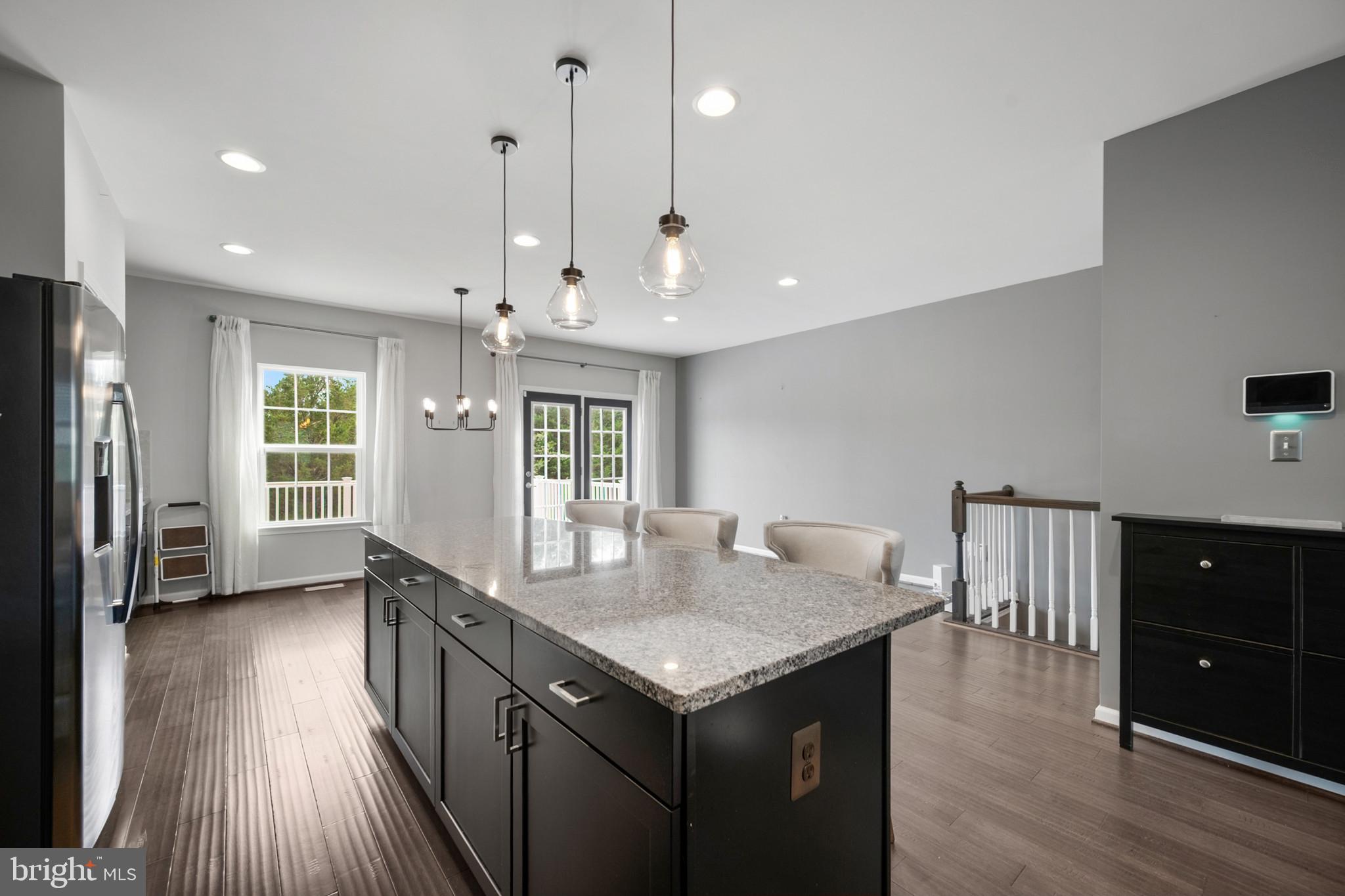 LAKE FREDERICK - Residential